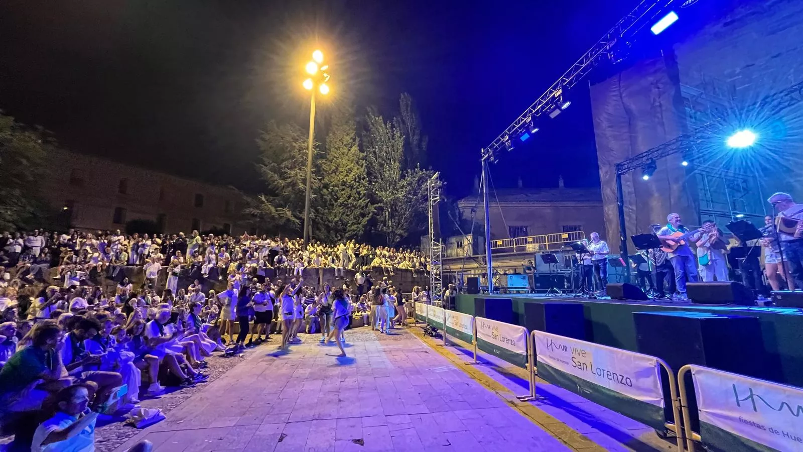 La Ronda de Boltaña en la plaza General Alsina. Foto: Mercedes Manterola