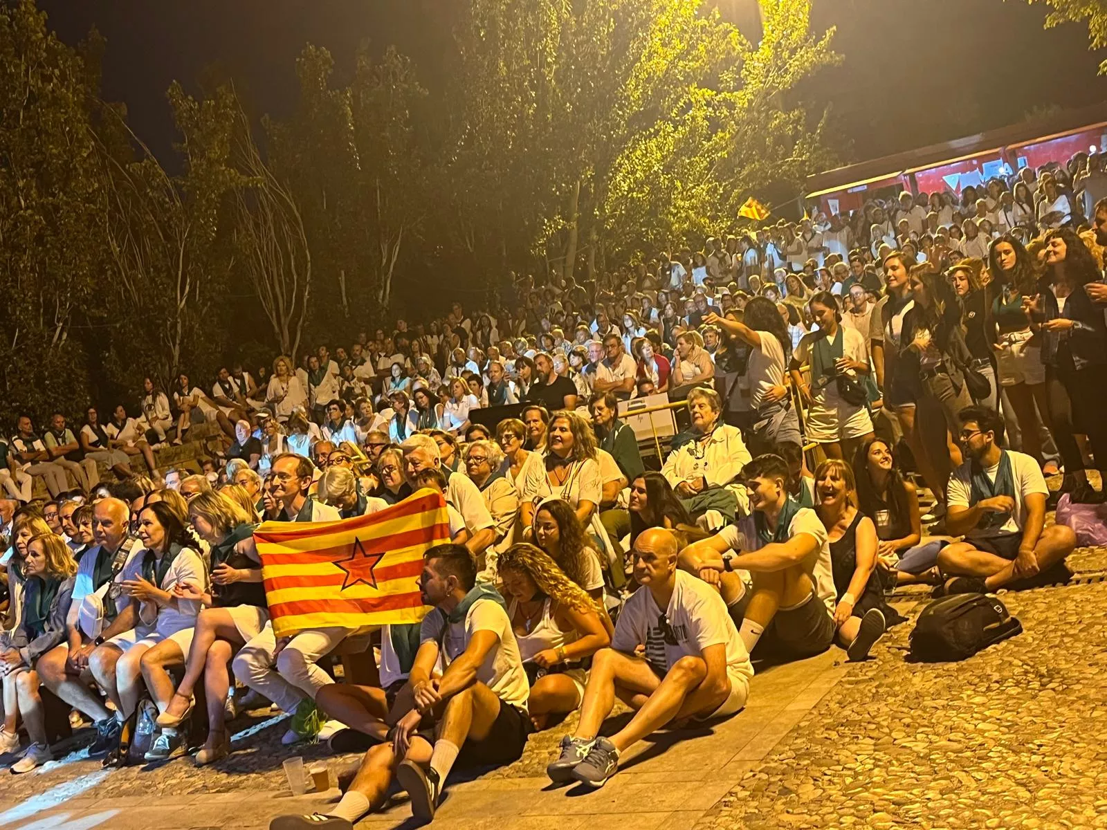 La Ronda de Boltaña en la plaza General Alsina. Foto: Mercedes Manterola