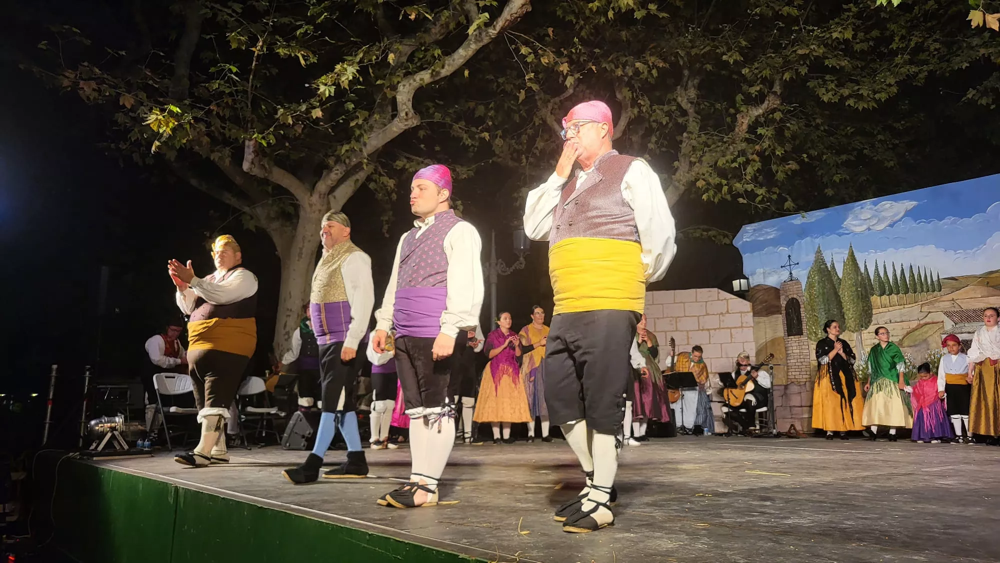 Elenco Aragonés en el Parque Miguel Servet de Huesca