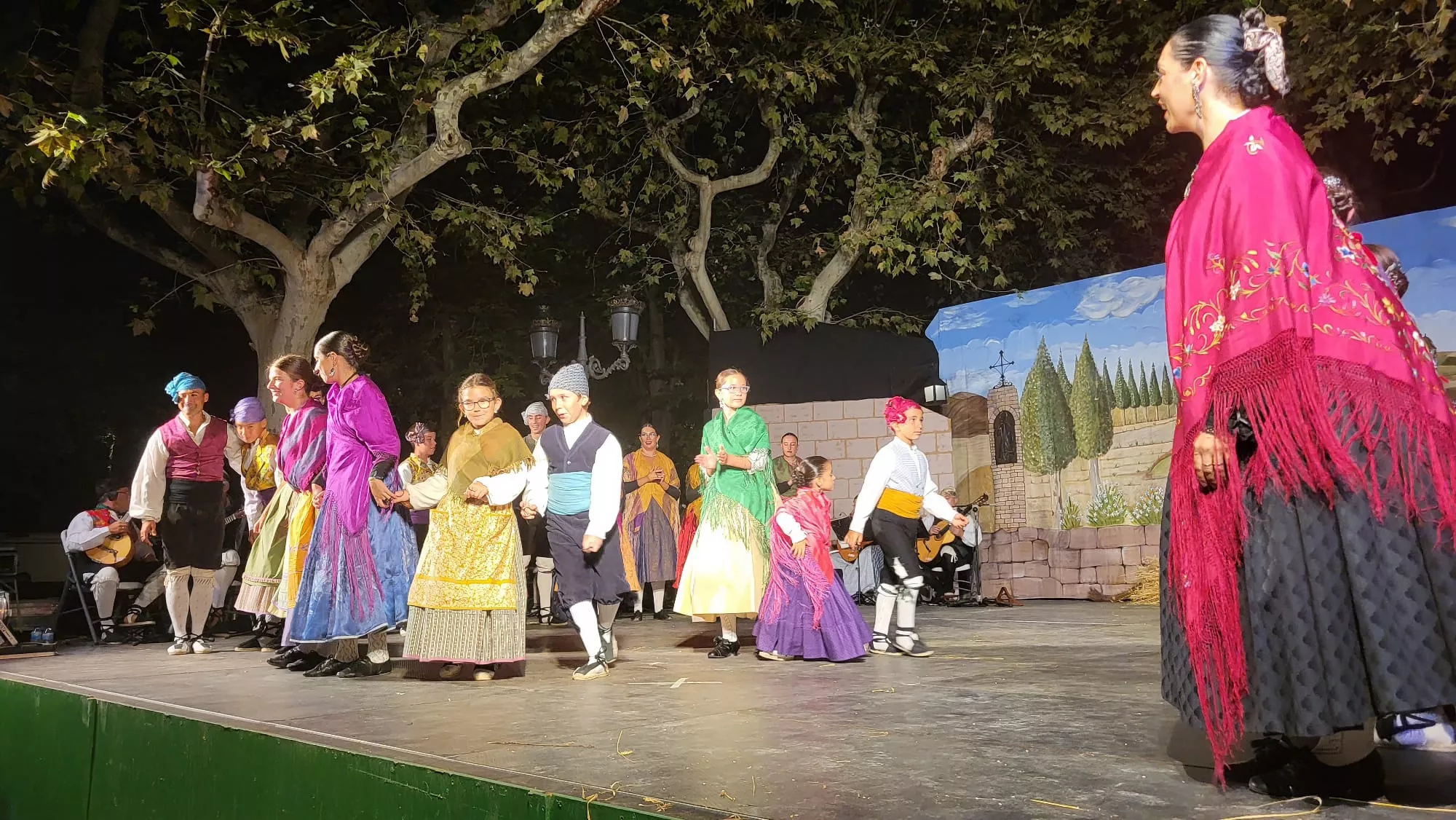 Elenco Aragonés en el Parque Miguel Servet de Huesca