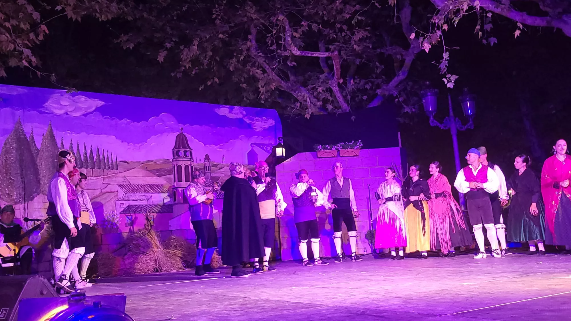 Elenco Aragonés en el Parque Miguel Servet de Huesca