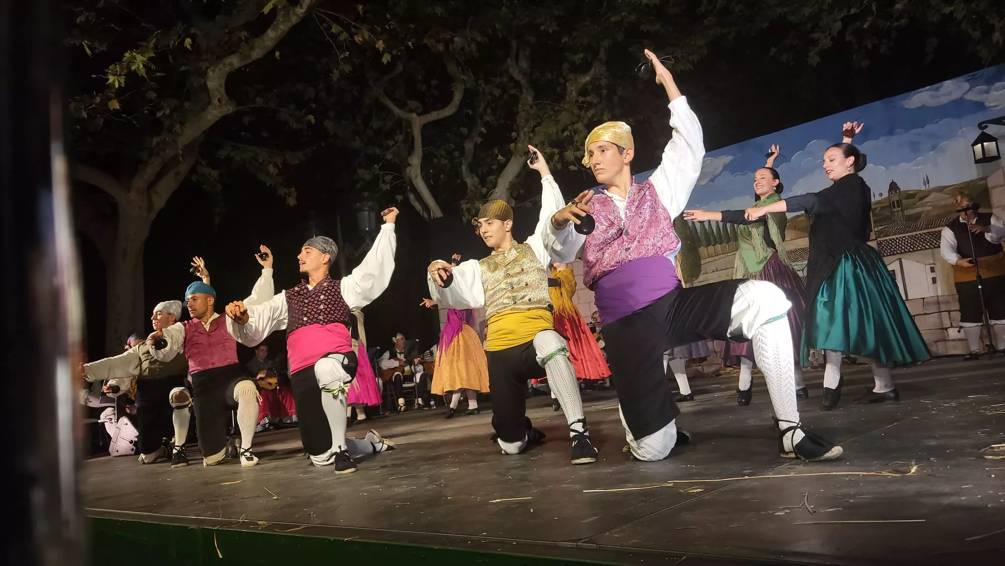 Elenco Aragonés en el Parque Miguel Servet de Huesca