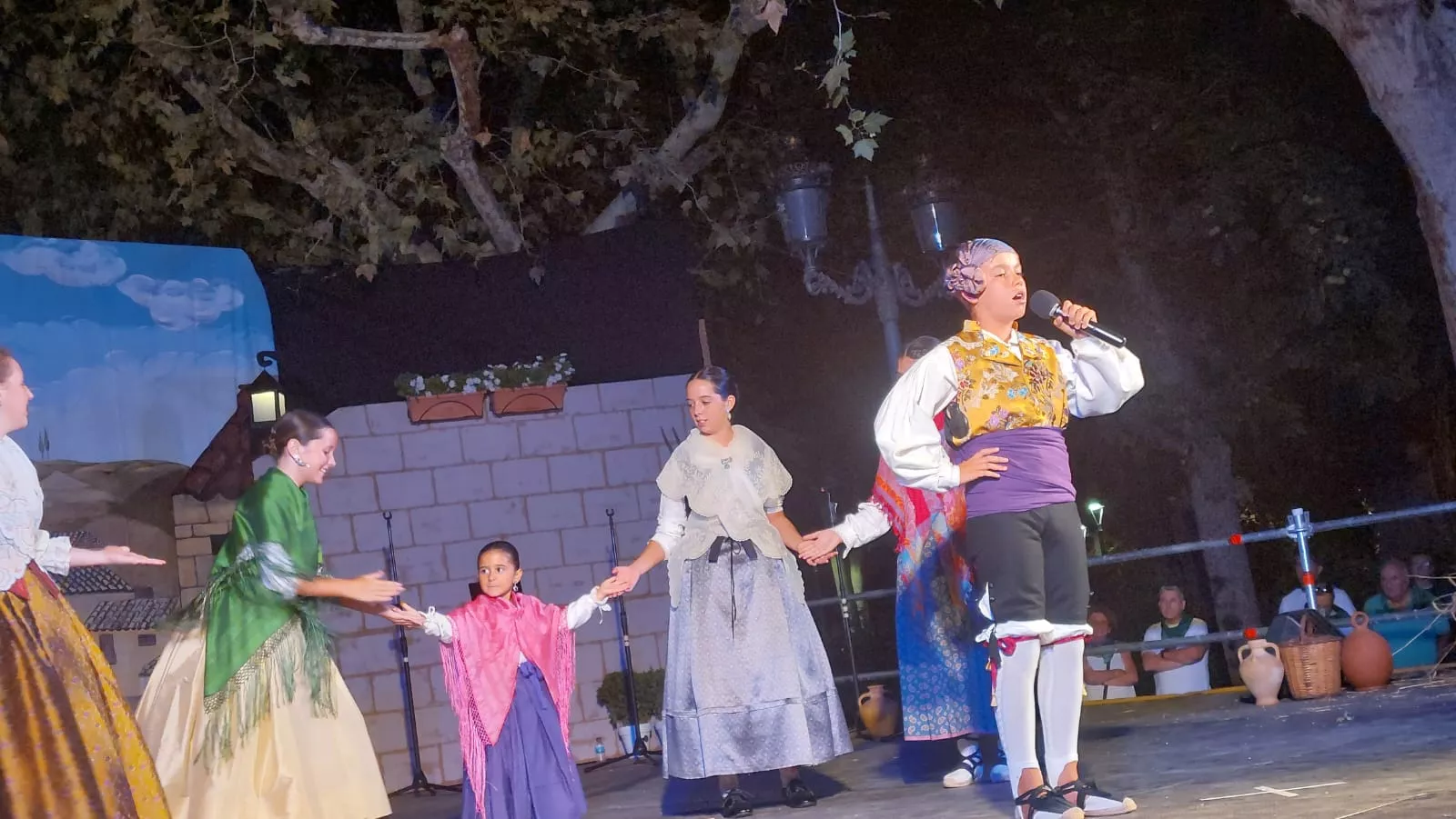 Elenco Aragonés en el Parque Miguel Servet de Huesca
