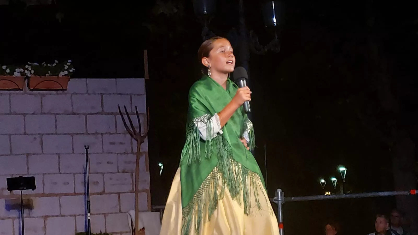 Elenco Aragonés en el Parque Miguel Servet de Huesca