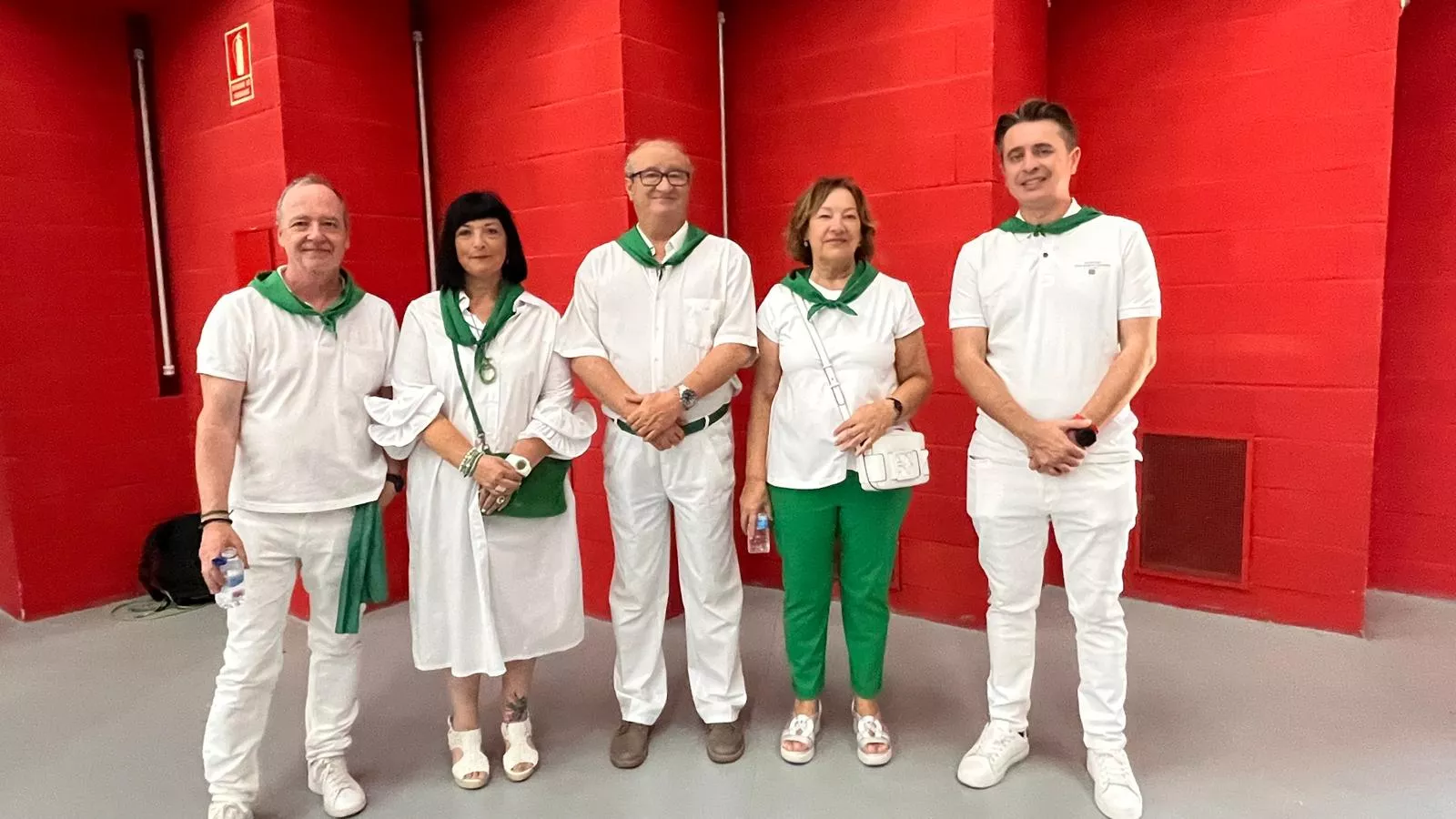 Homenaje a los mayores en las fiestas de San Lorenzo. Foto Mercedes Manterola