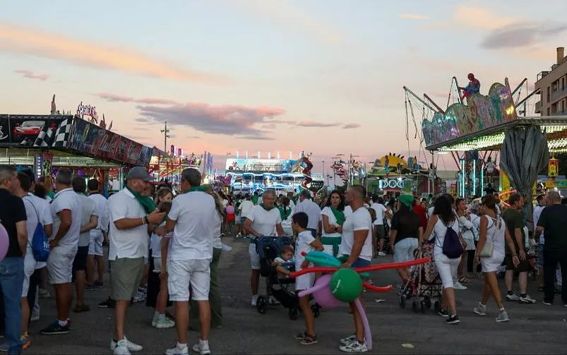 El recinto ferial de Huesca se mantiene abierto el viernes y sábado con precios populares