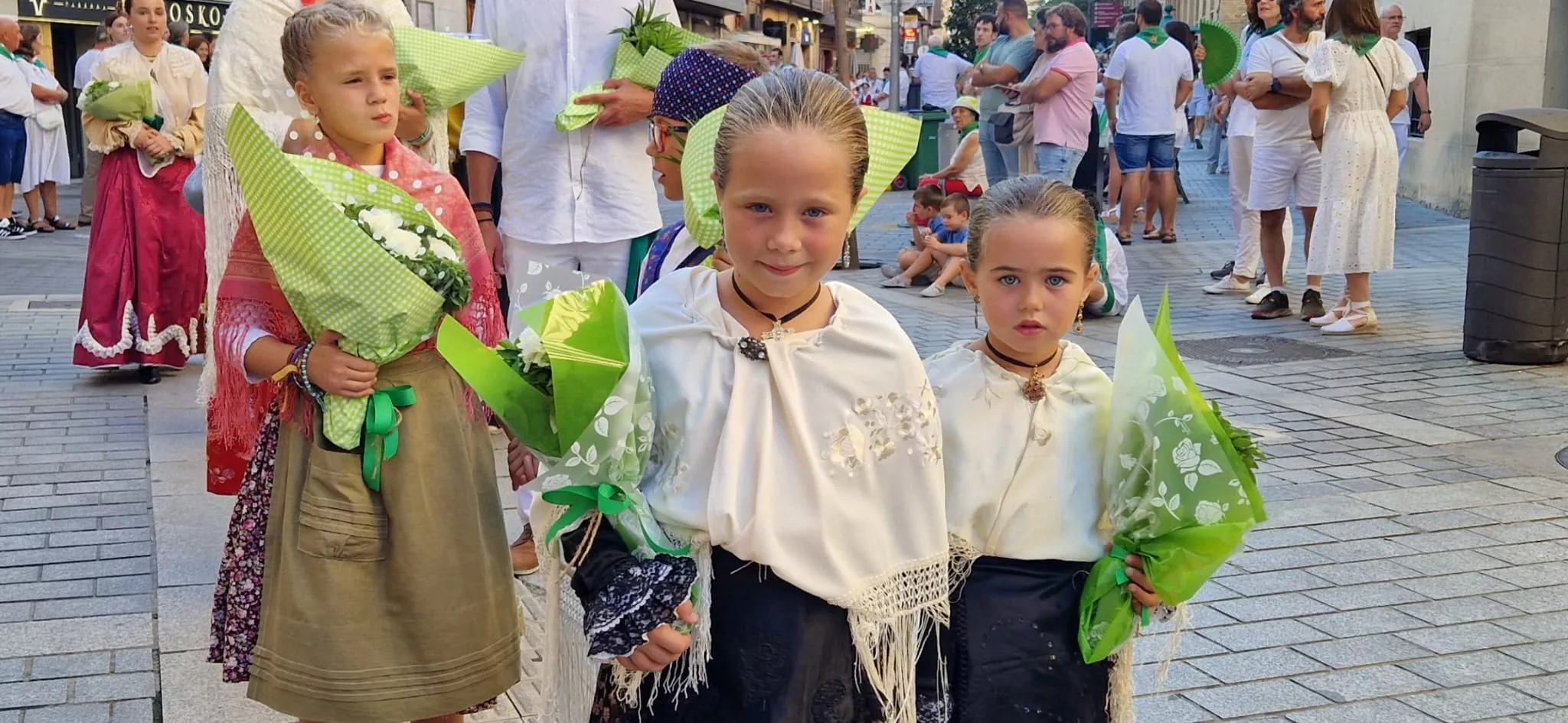 Ofrenda de Flores y Frutos a San Lorenzo. Fotos Myriam Martínez