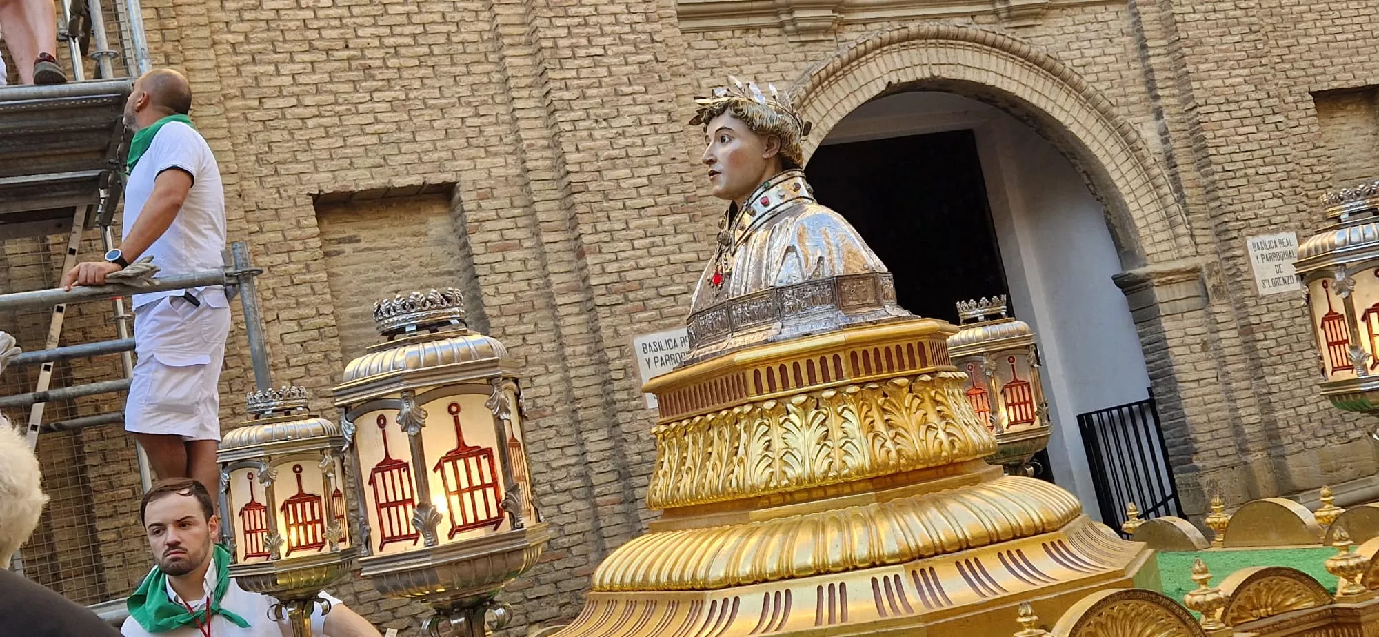 Ofrenda de Flores y Frutos a San Lorenzo. Fotos Myriam Martínez