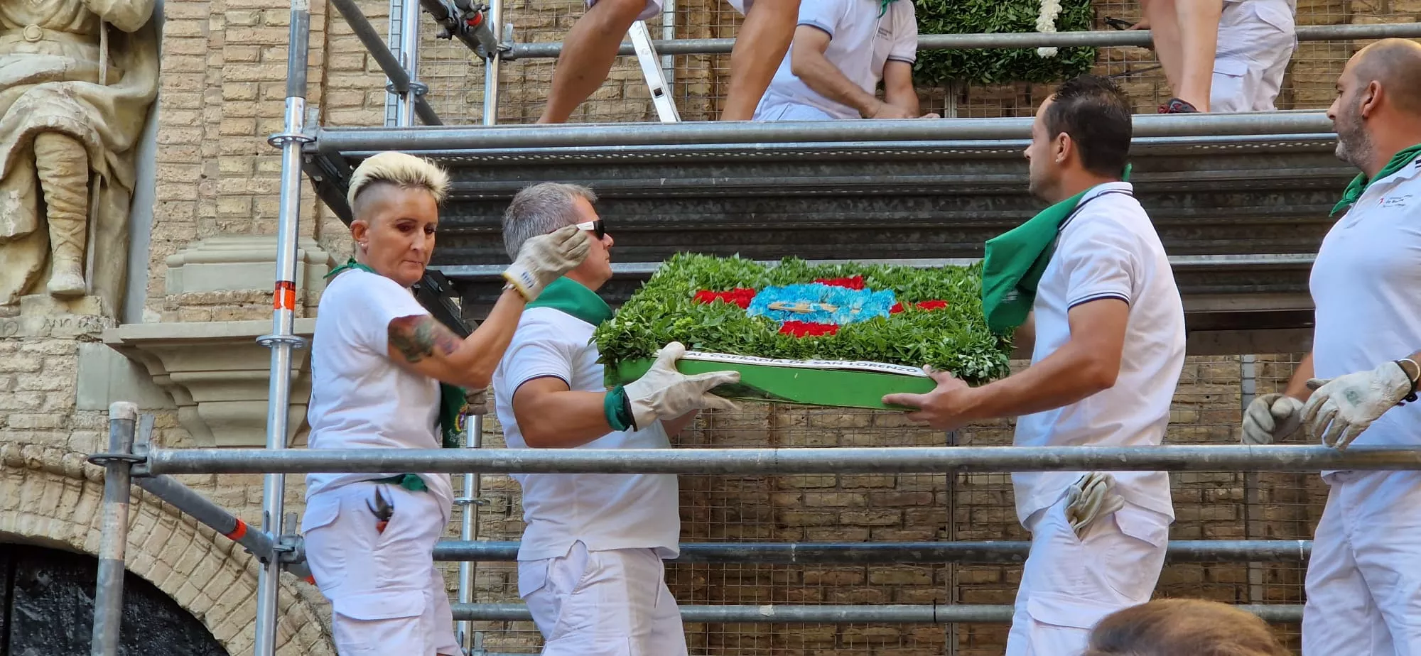 Ofrenda de Flores y Frutos a San Lorenzo. Fotos Myriam Martínez