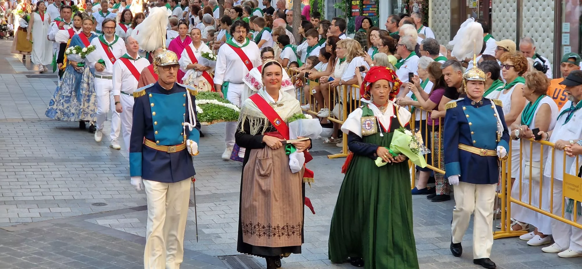 Ofrenda de Flores y Frutos a San Lorenzo. Fotos Myriam Martínez