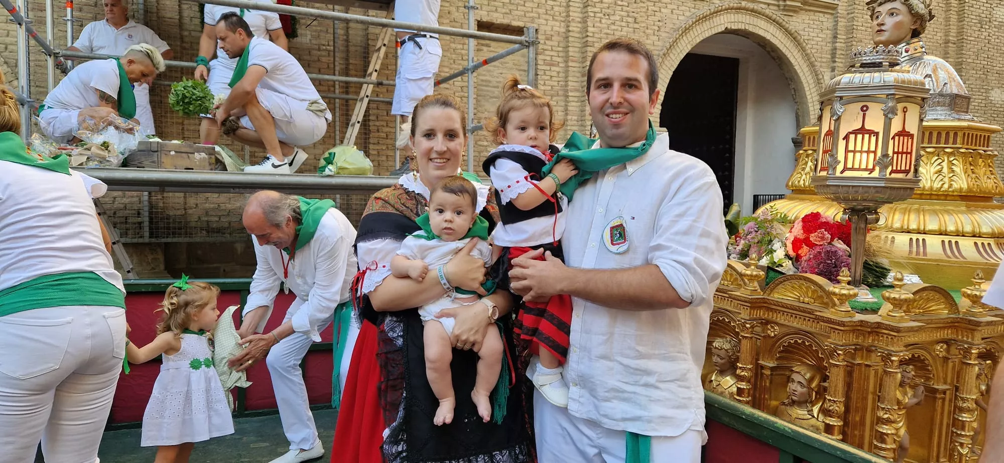 Ofrenda de Flores y Frutos a San Lorenzo. Fotos Myriam Martínez