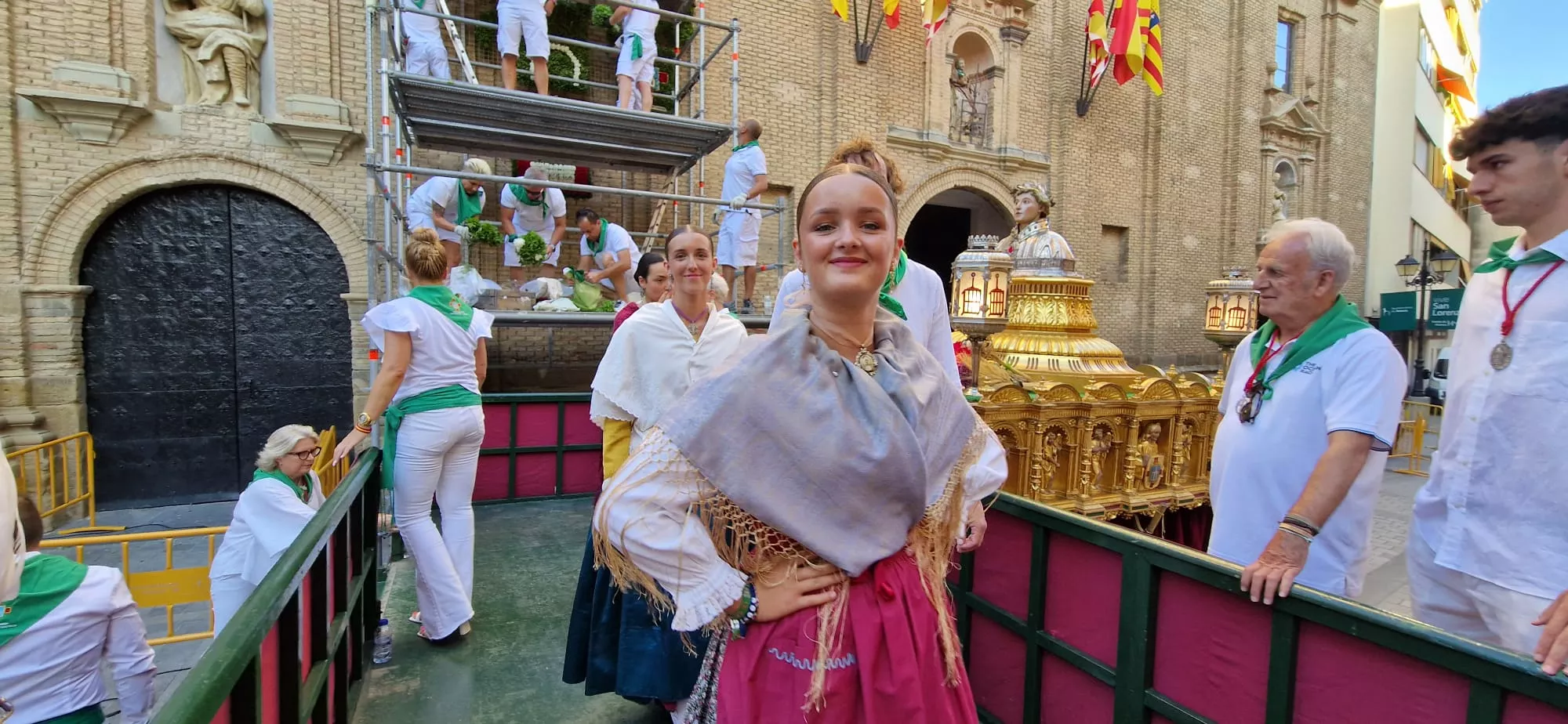 Ofrenda de Flores y Frutos a San Lorenzo. Fotos Myriam Martínez