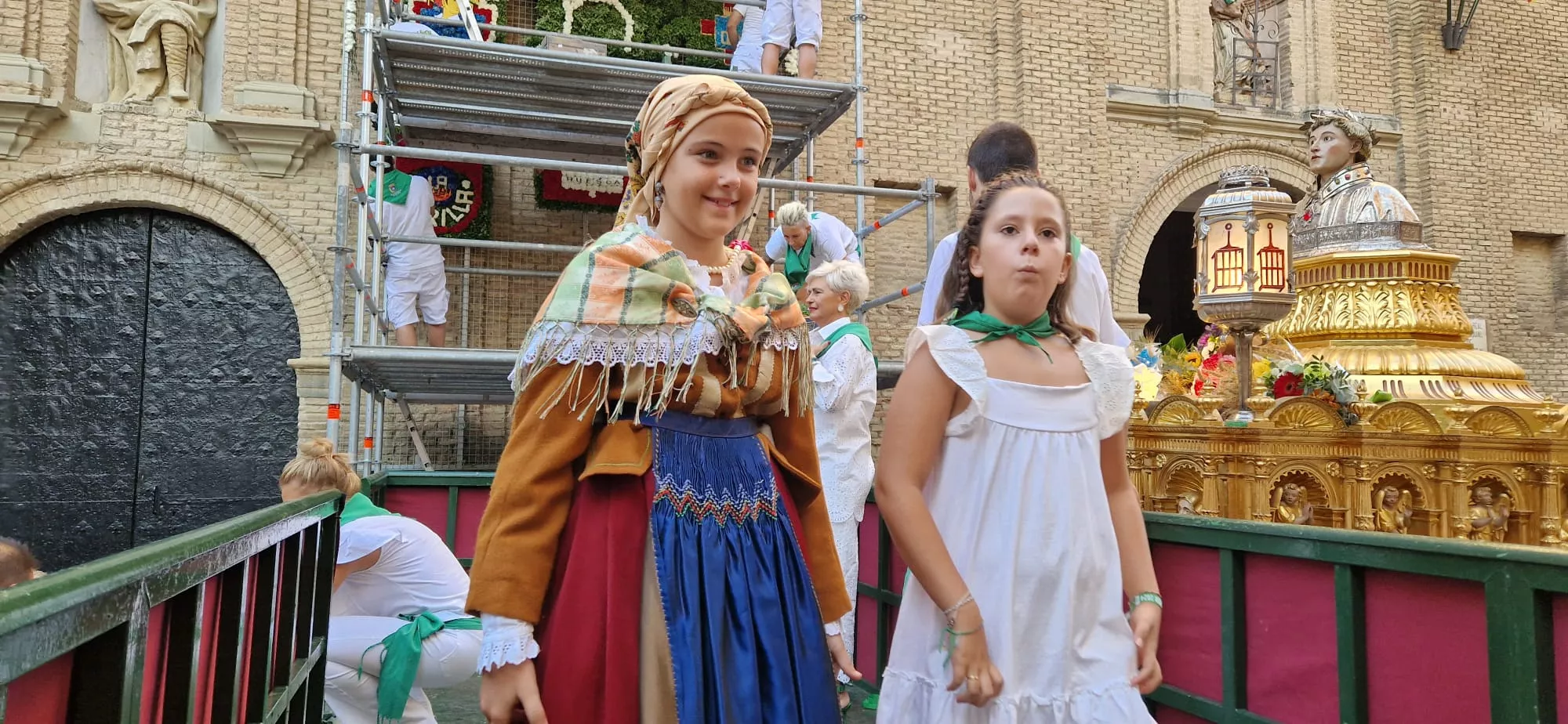 Ofrenda de Flores y Frutos a San Lorenzo. Fotos Myriam Martínez