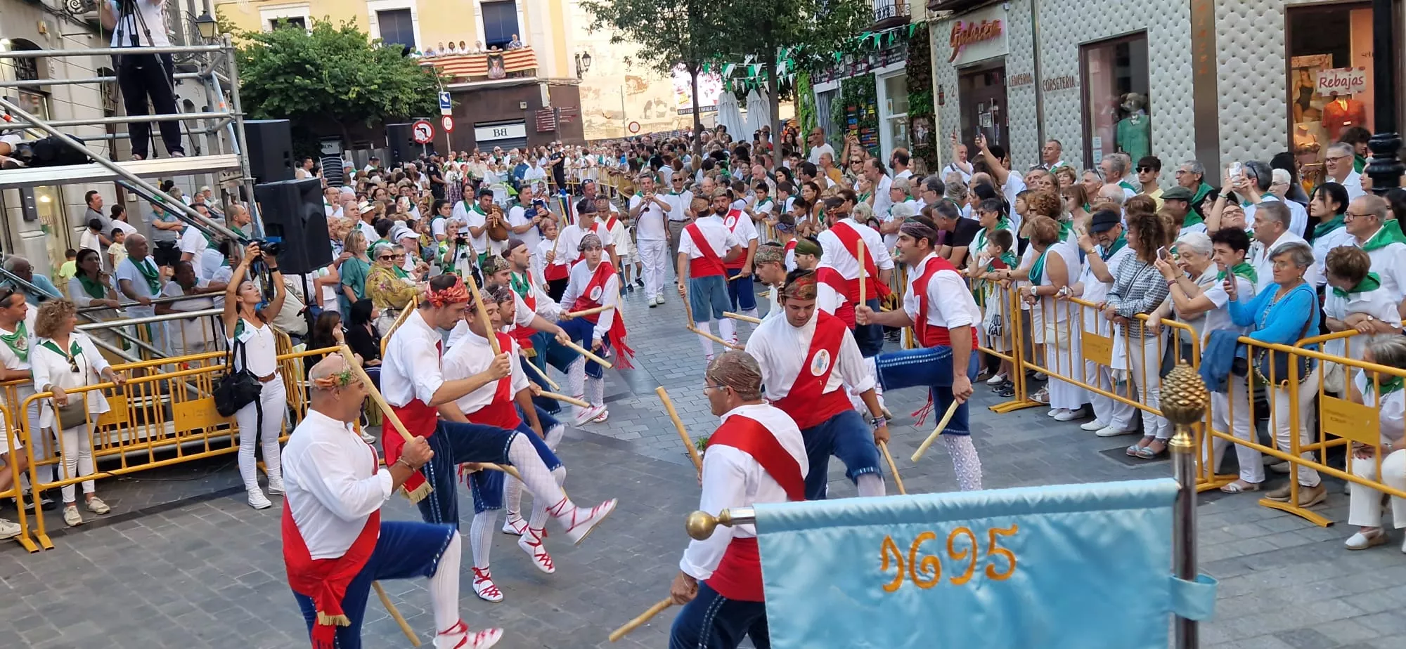 Ofrenda de Flores y Frutos a San Lorenzo. Fotos Myriam Martínez