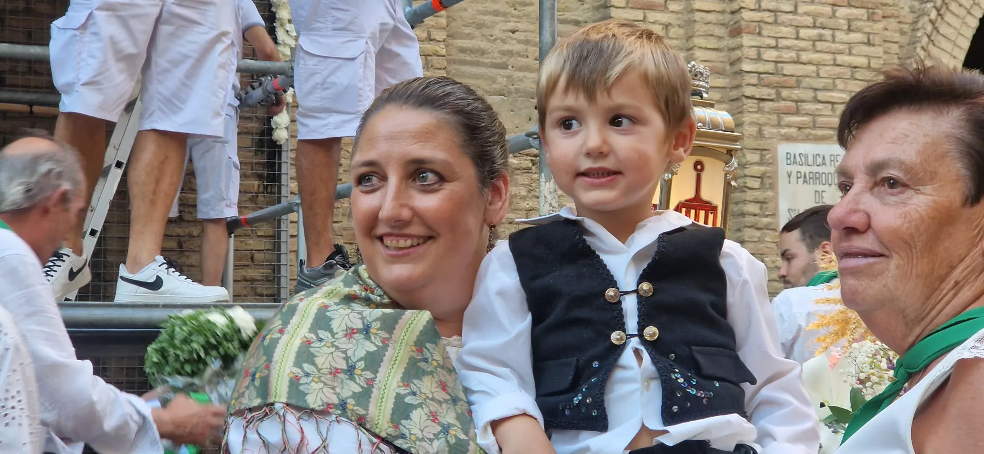 Ofrenda de Flores y Frutos a San Lorenzo. Fotos Myriam Martínez