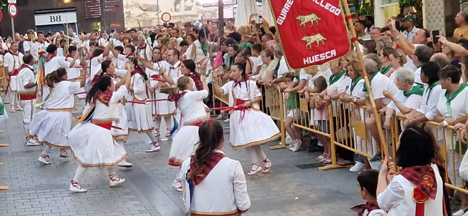 Ofrenda de Flores y Frutos a San Lorenzo. Fotos Myriam Martínez