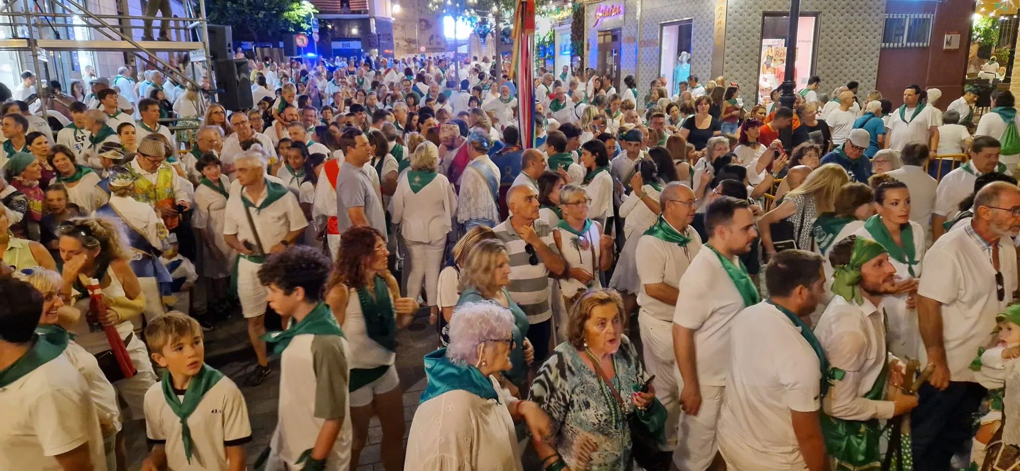 Ofrenda de Flores y Frutos a San Lorenzo. Fotos Myriam Martínez