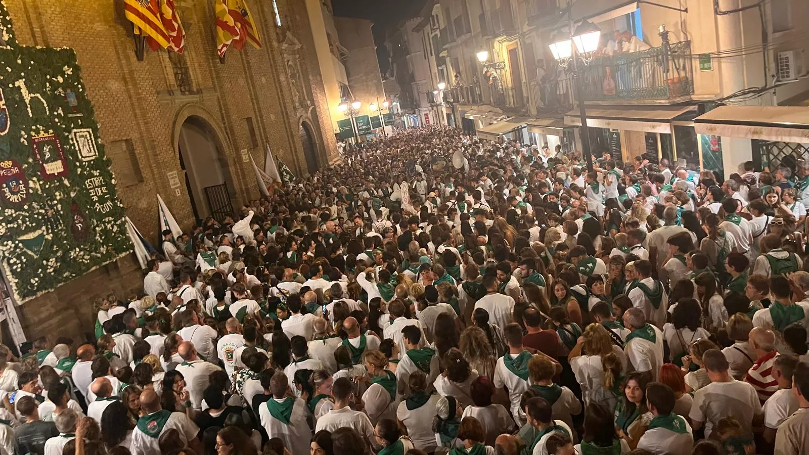 Despedida a San Lorenzo por las peñas