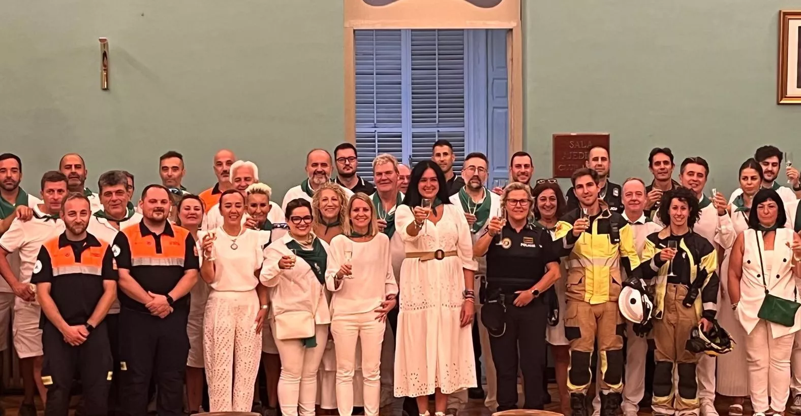 Brindis en el final de las fiestas de San Lorenzo 2024. Foto Mercedes Manterola