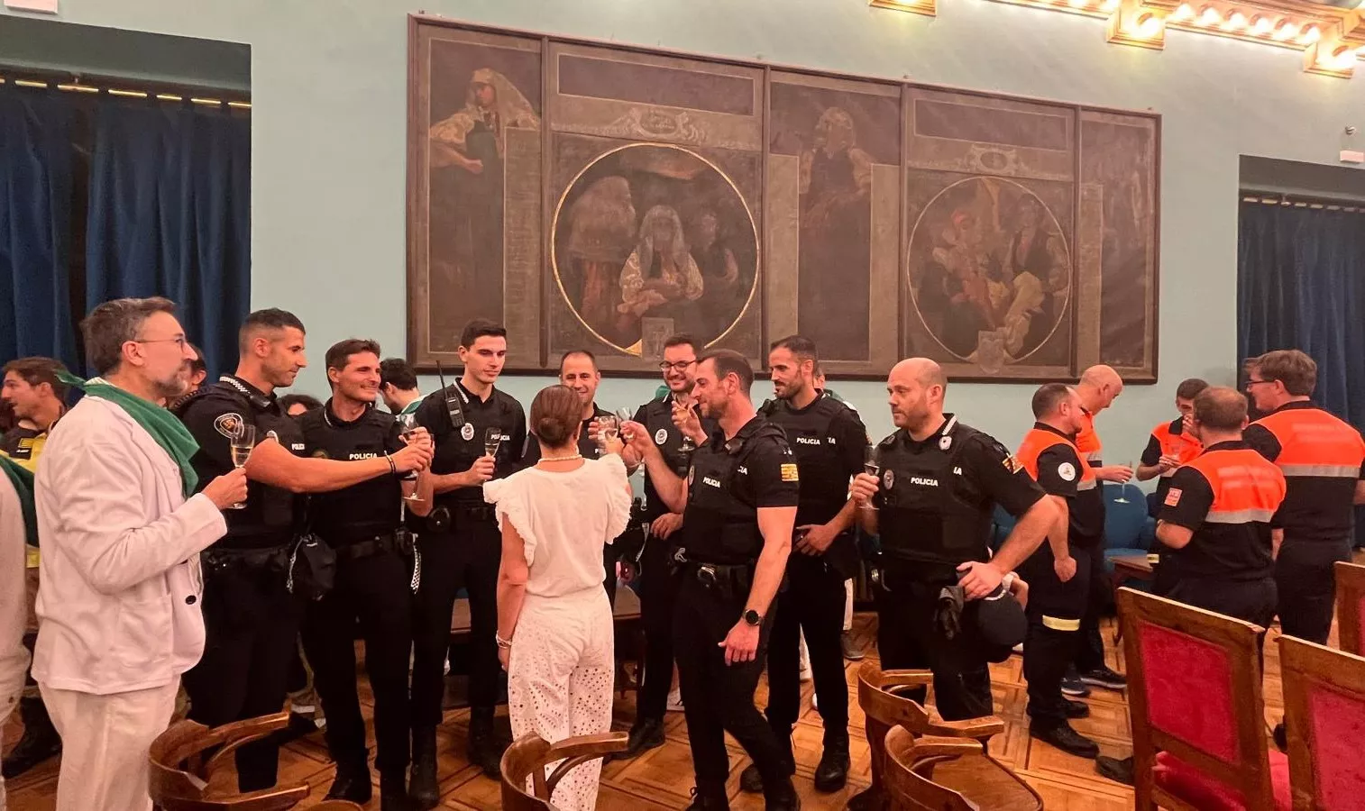 Brindis en el final de las fiestas de San Lorenzo 2024. Foto Mercedes Manterola