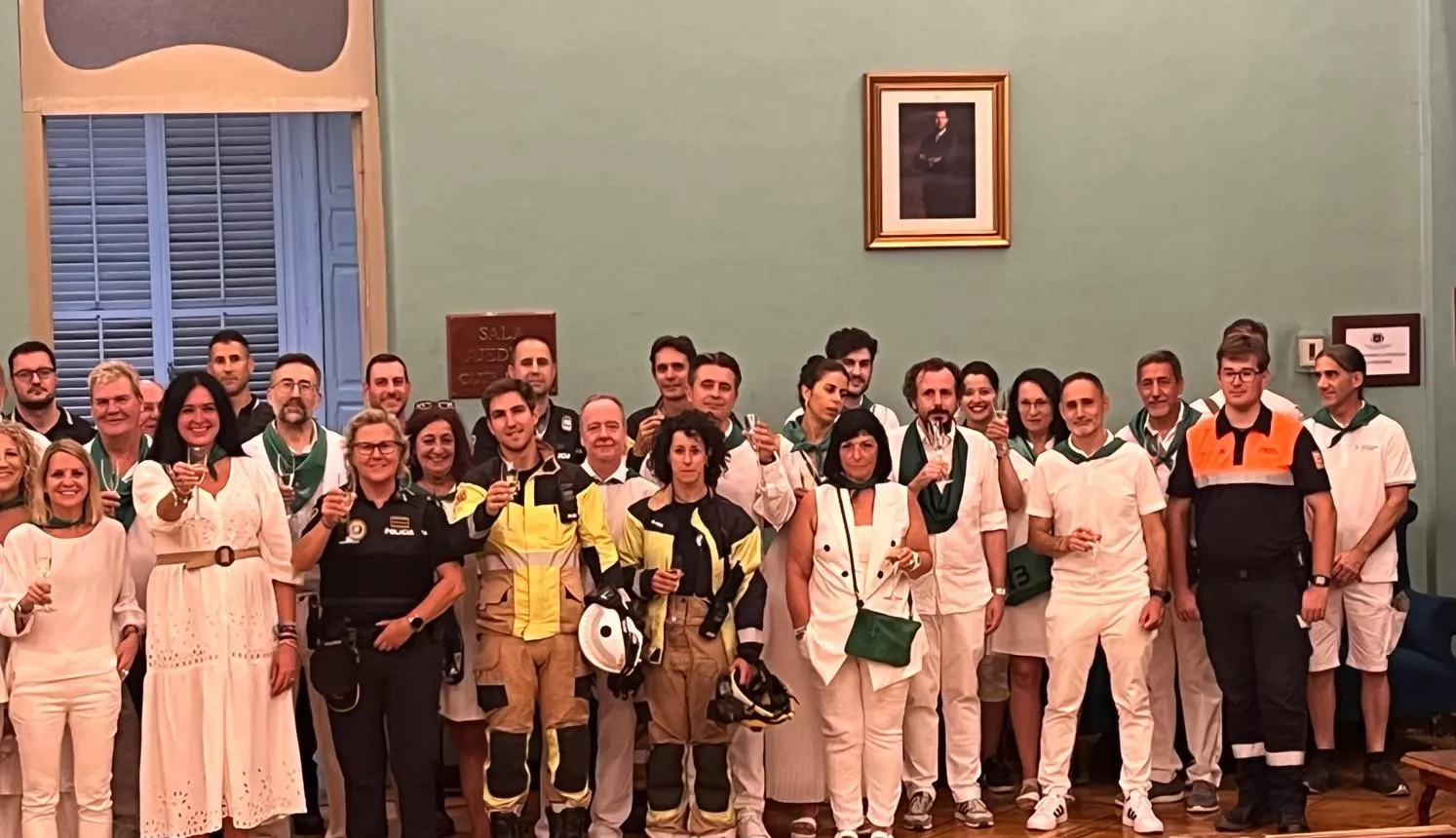 Brindis en el final de las fiestas de San Lorenzo 2024. Foto Mercedes Manterola