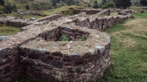 Yacimiento de Santa Cristina de Somport en Aísa Yacimiento de Santa Cristina de Somport en Aísa