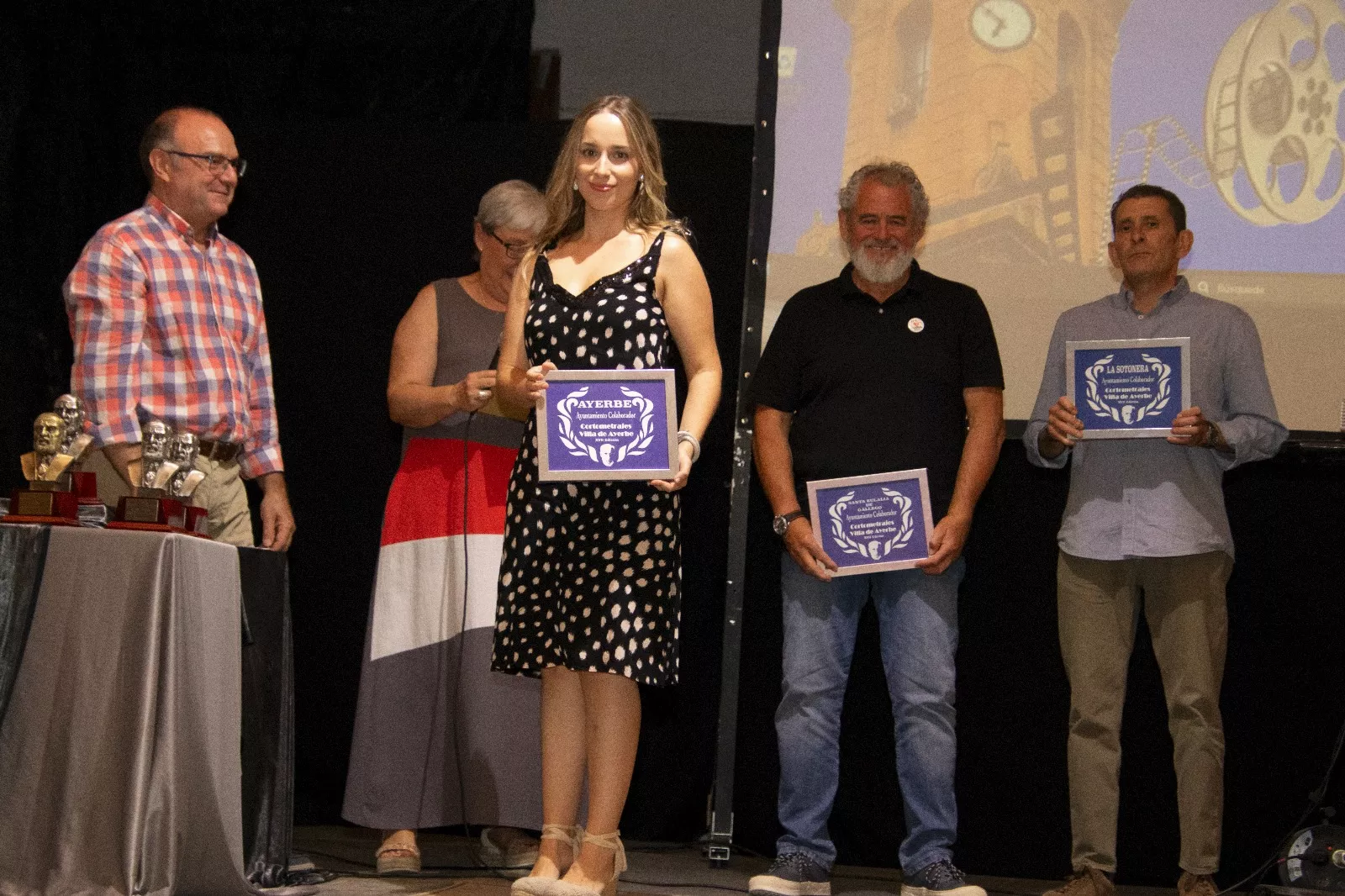 Reconocimiento a los pueblos.