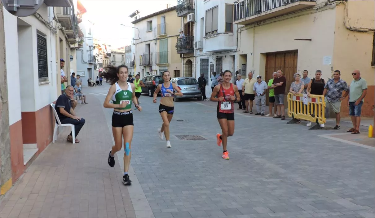 Trio de cabeza femenino