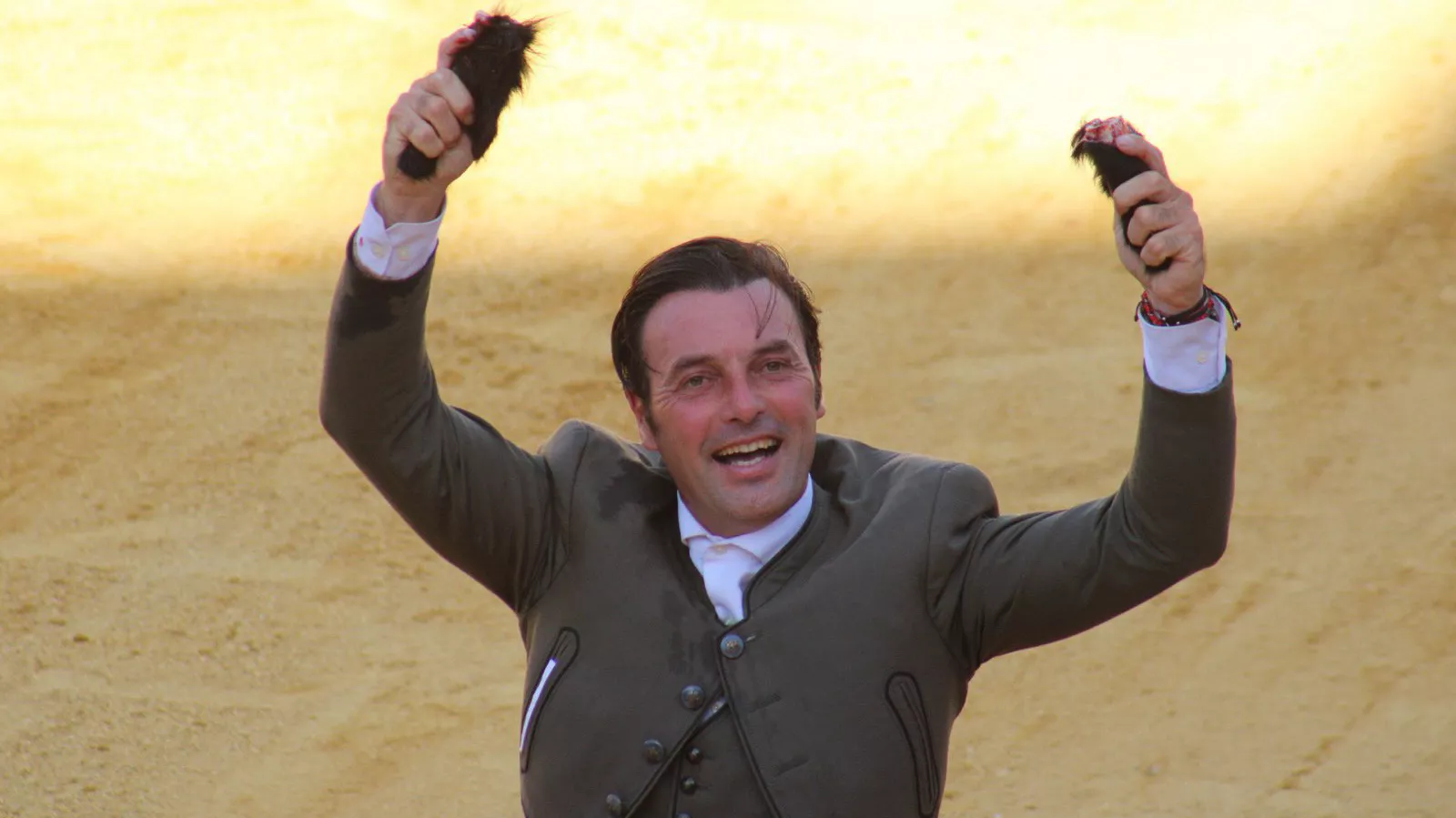 Corrida de rejones en San Lorenzo. Foto Marina DePlacido Sampietro