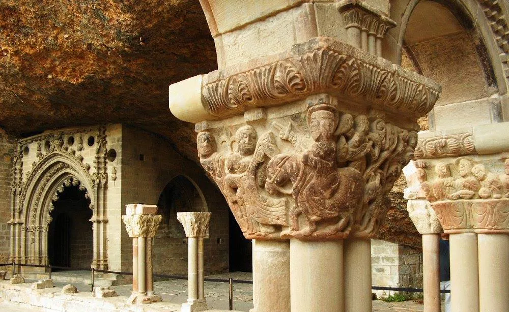 Capitel en San Juan de la Peña.