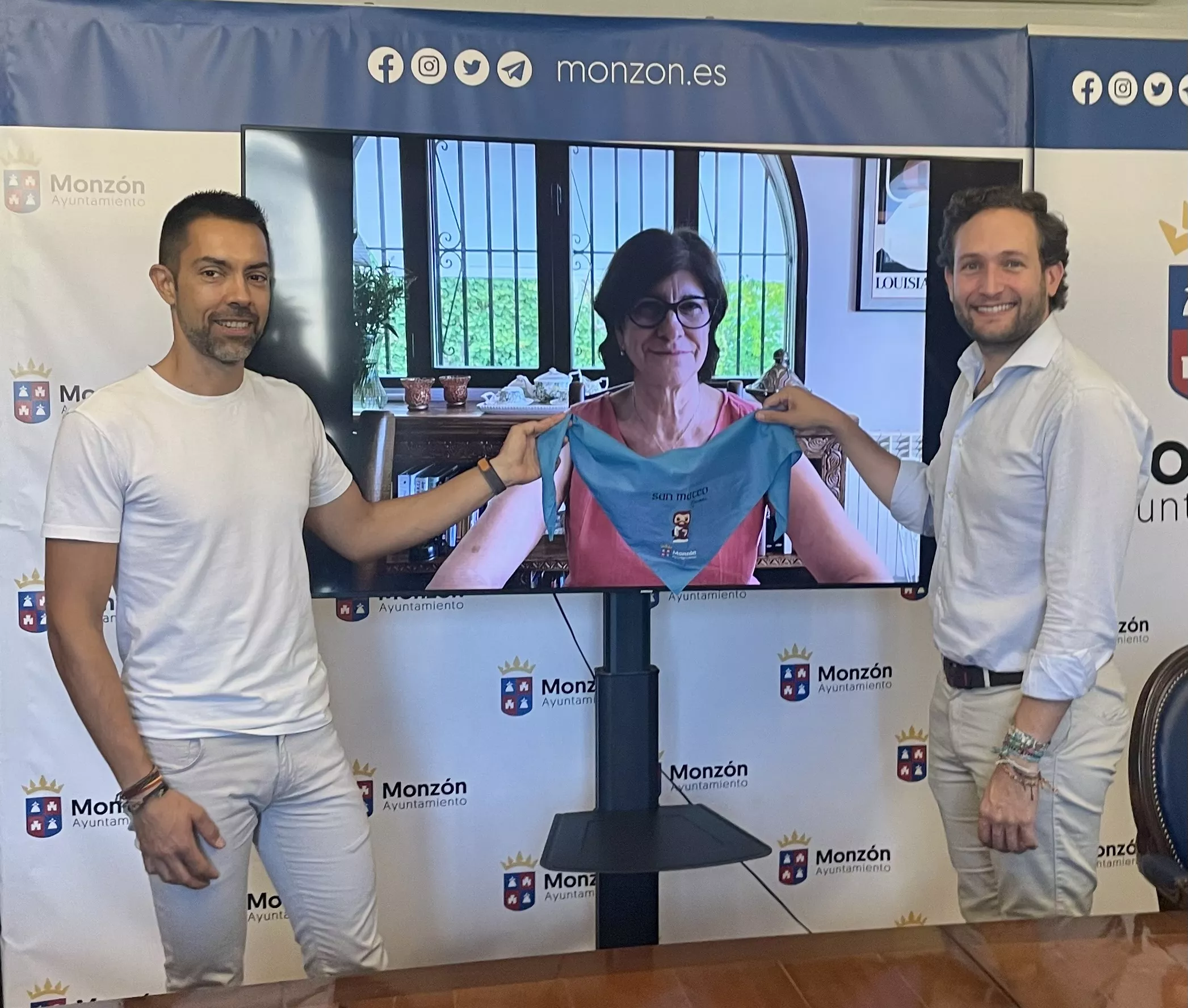 Jairo Sánchez e Isaac Claver desvelan el nombre de Carlota Escutia como pregonera de San Mateo 2024 en Monzón