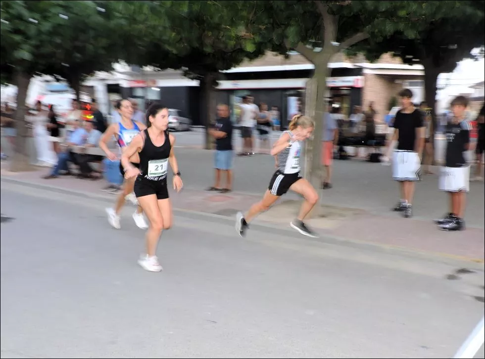 Trío de cabeza femenino. Isabel Linares gana una prima a Paloma Aznar y a Eva Morraja
