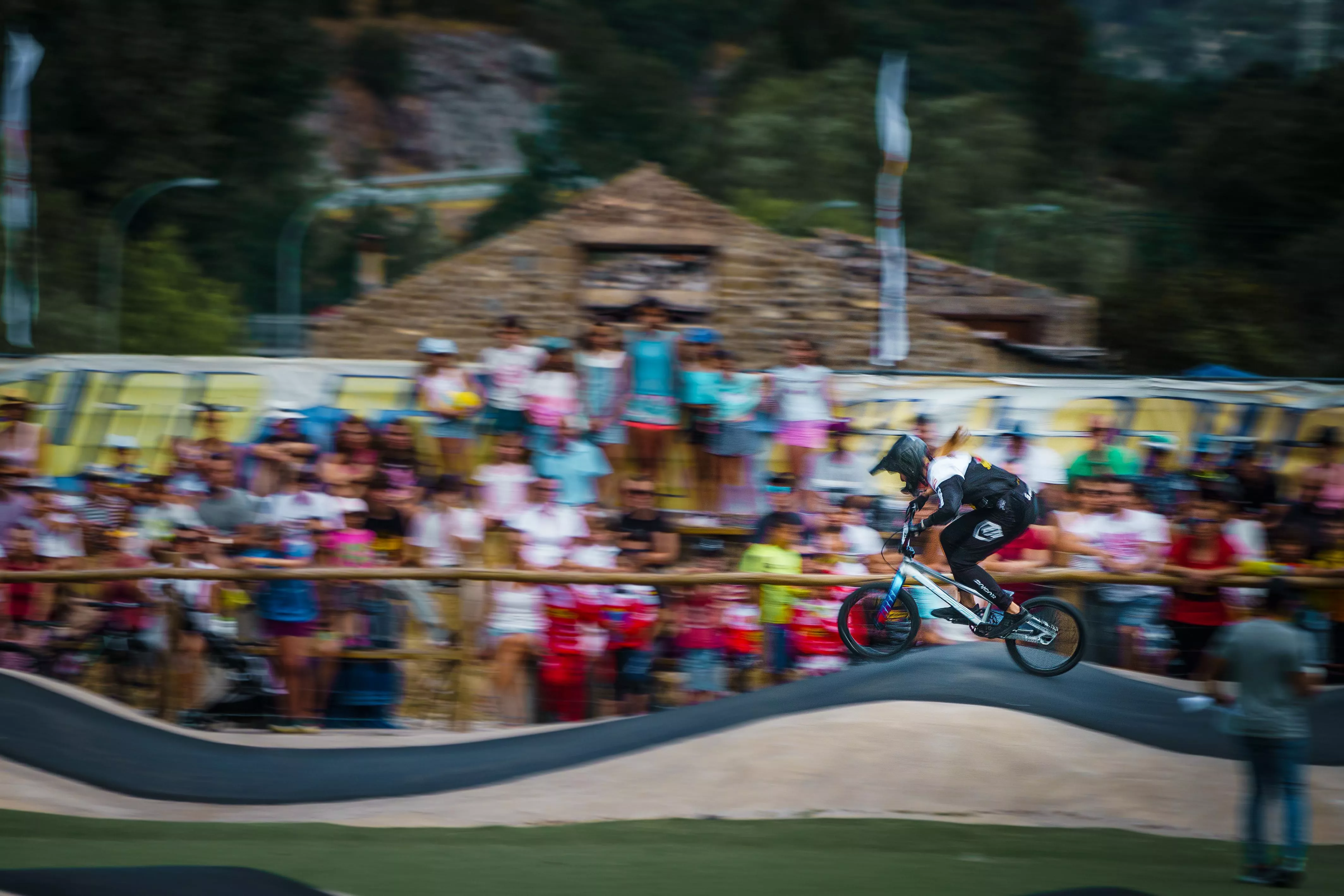 Campeonato de Pumptrack en Villanúa. Foto Turismo Villanúa-Yhabril Moro