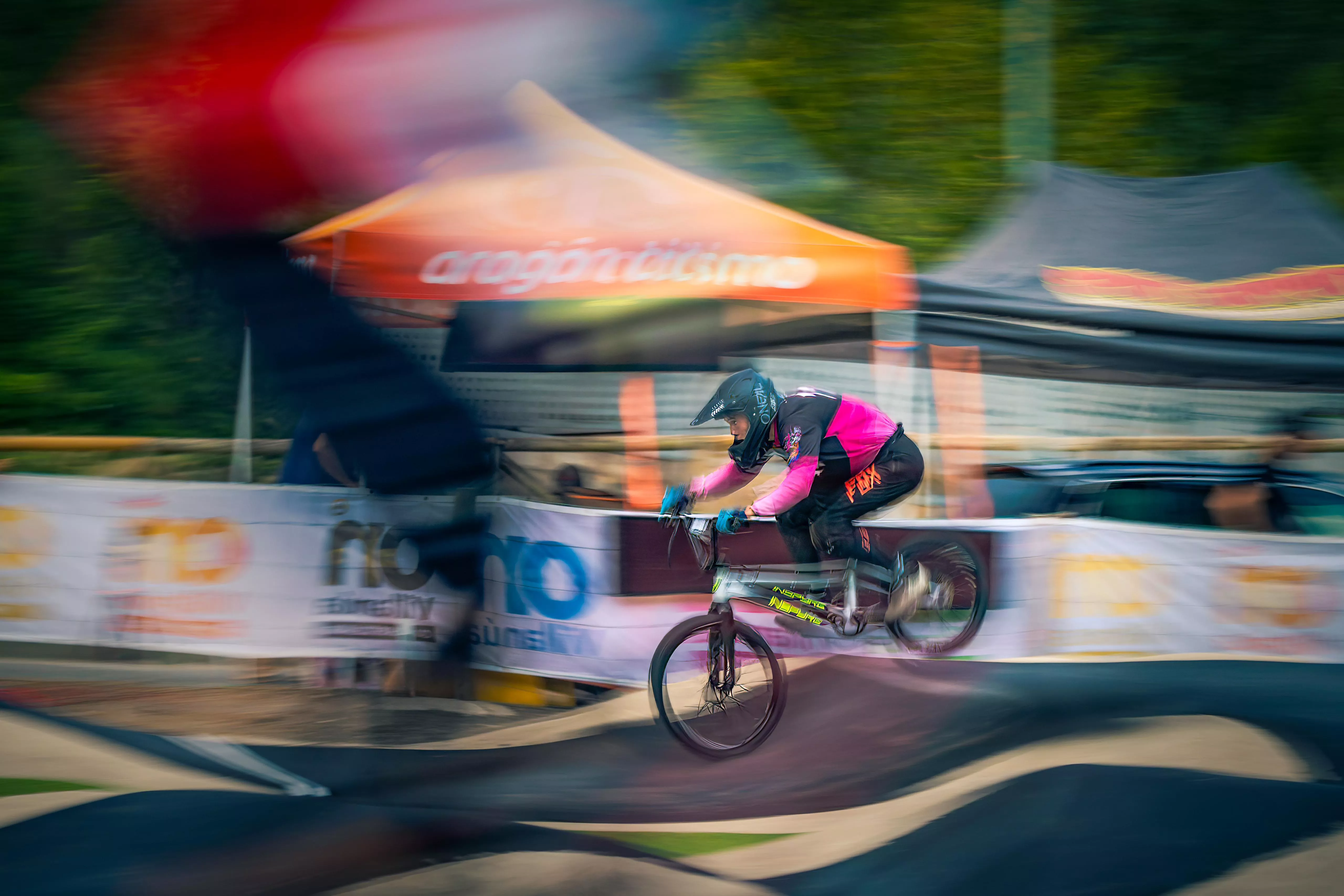 Campeonato de Pumptrack en Villanúa. Foto Turismo Villanúa-Yhabril Moro