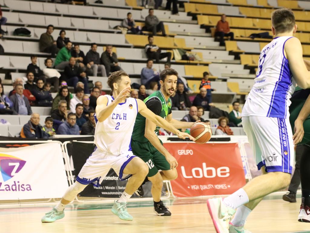 Un momento del partido en el Palacio