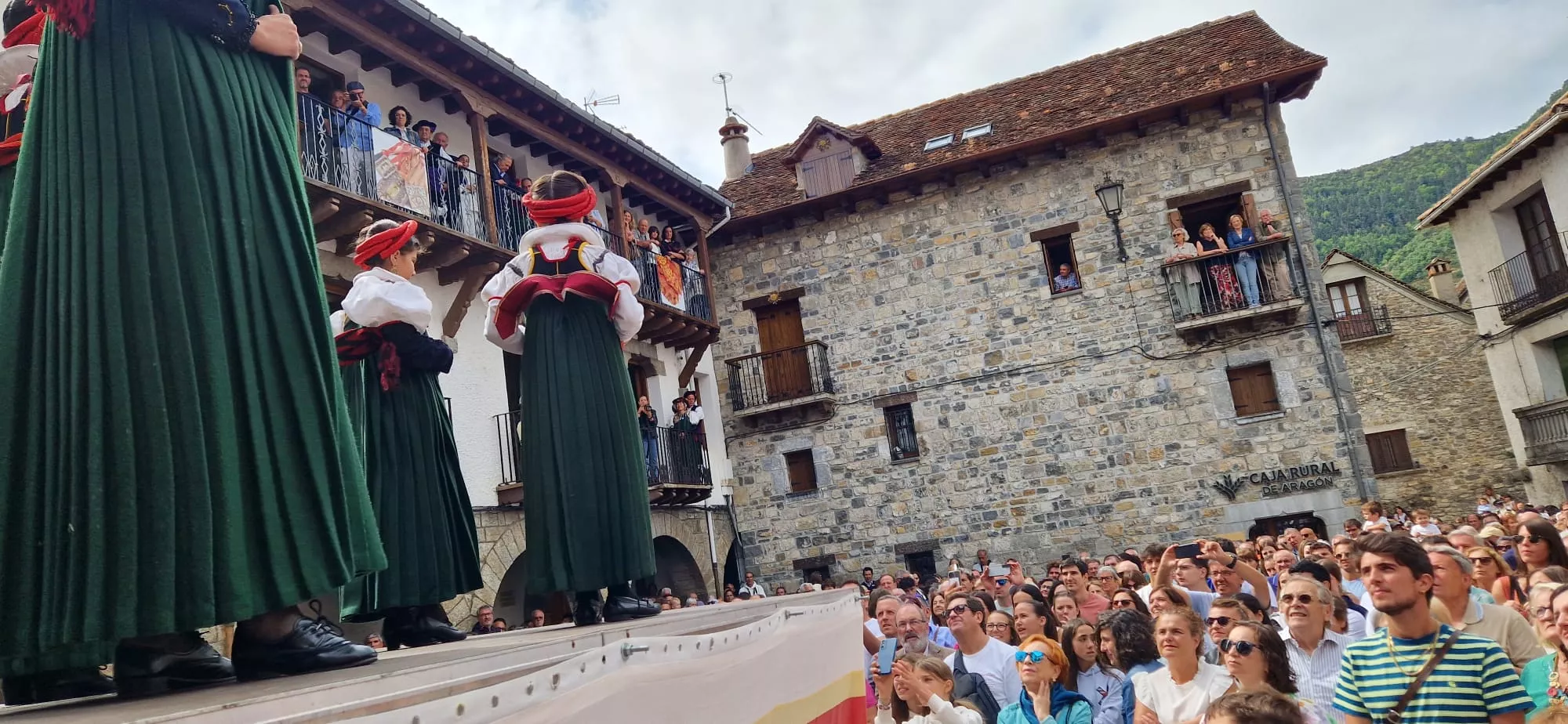 Día de Exaltación del Traje Típico Ansotano. Foto Myriam Martínez