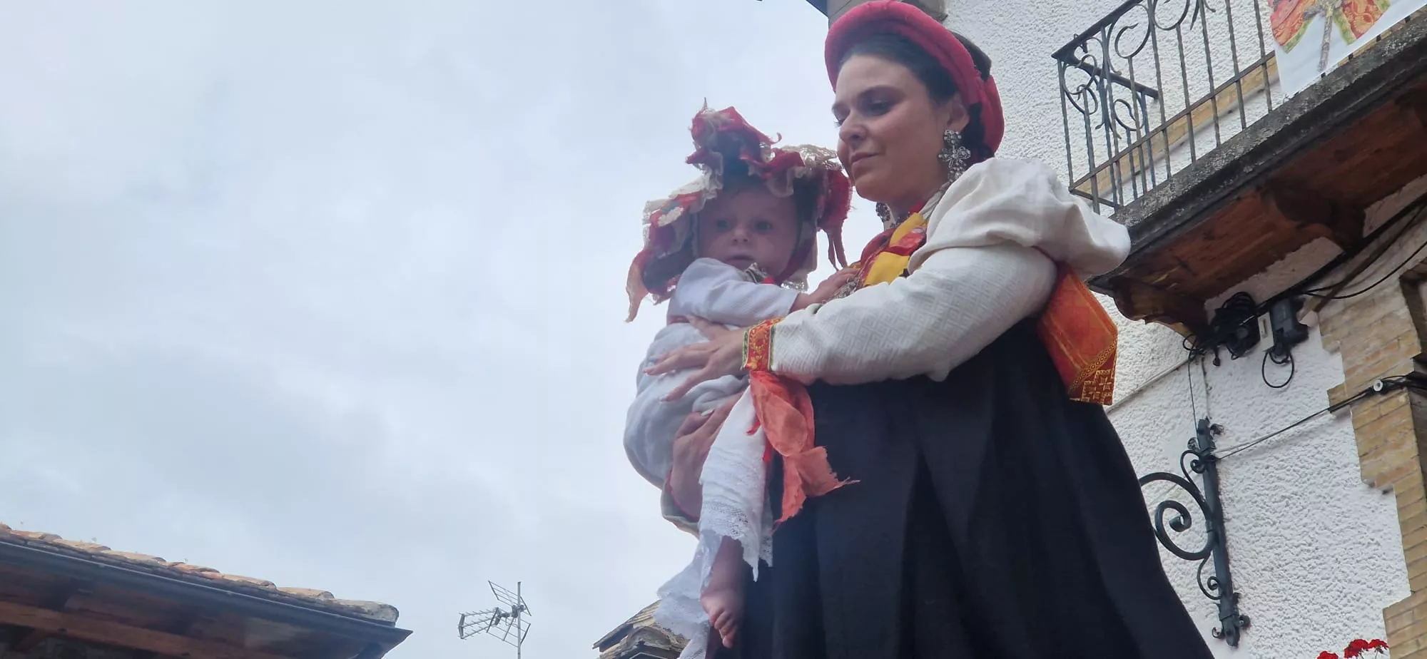 Día de Exaltación del Traje Típico Ansotano. Foto Myriam Martínez