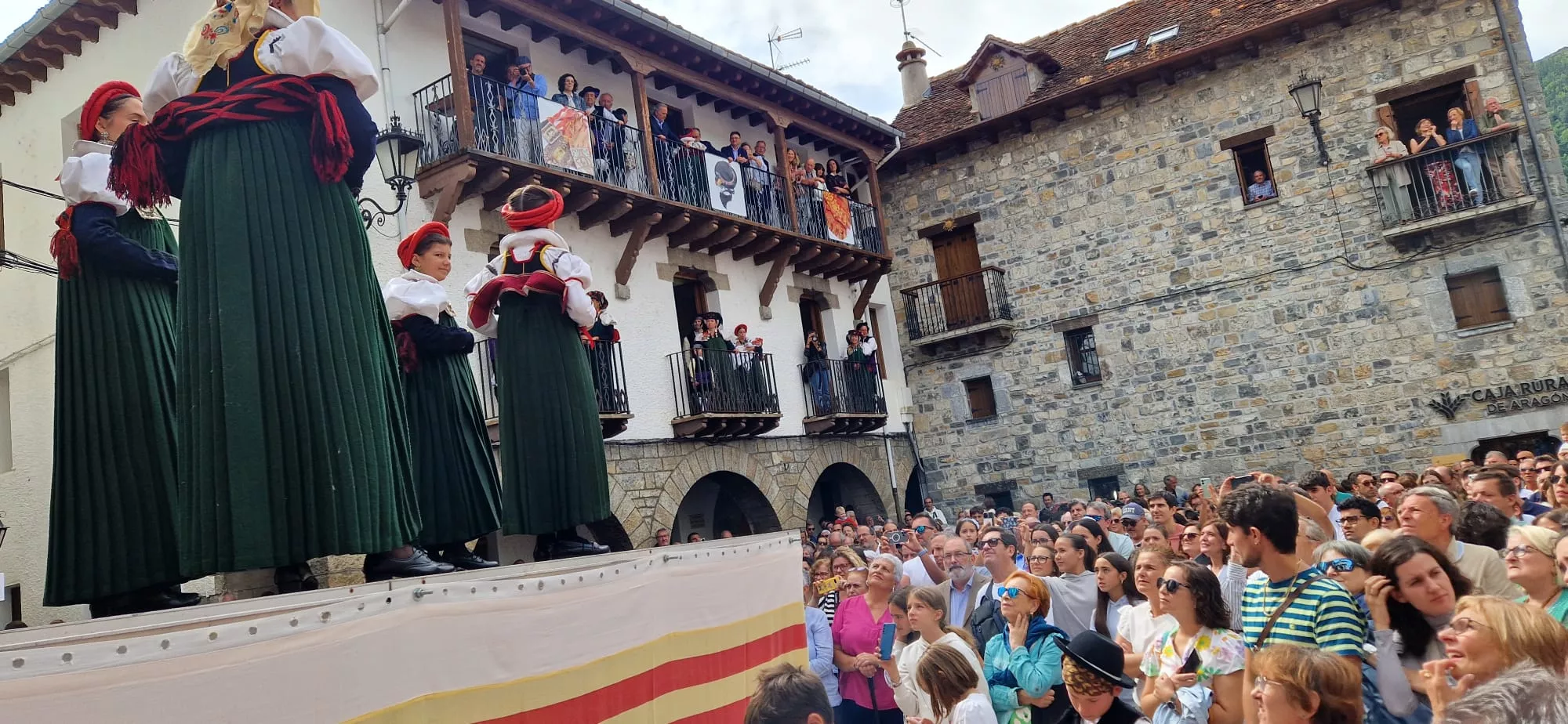 Día de Exaltación del Traje Típico Ansotano. Foto Myriam Martínez