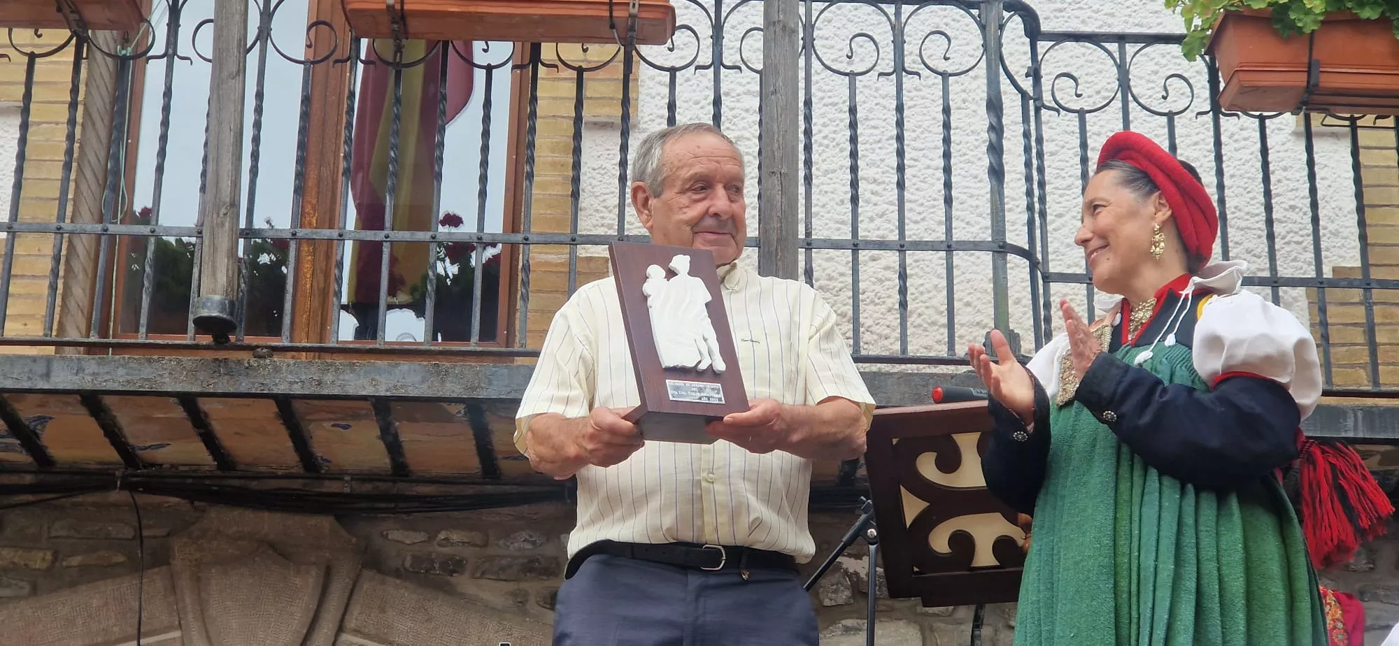 Día de Exaltación del Traje Típico Ansotano. Foto Myriam Martínez