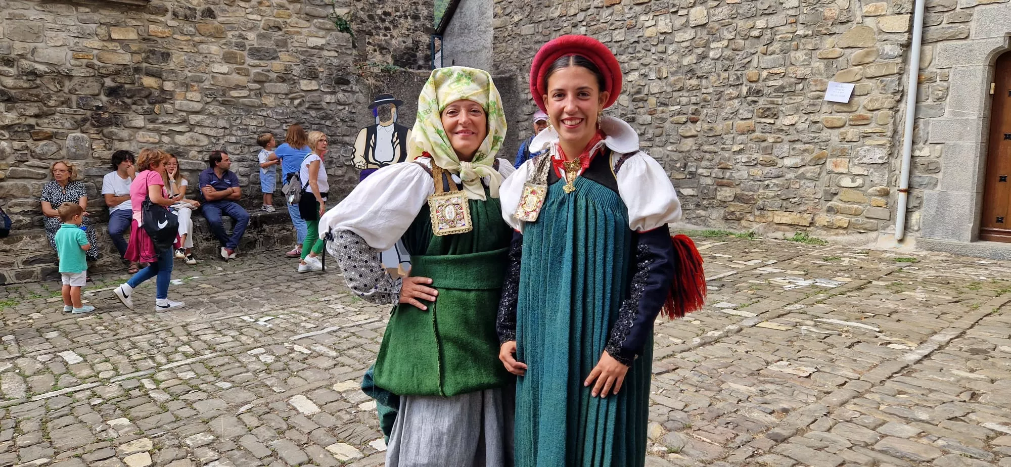 Día de Exaltación del Traje Típico Ansotano. Foto Myriam Martínez