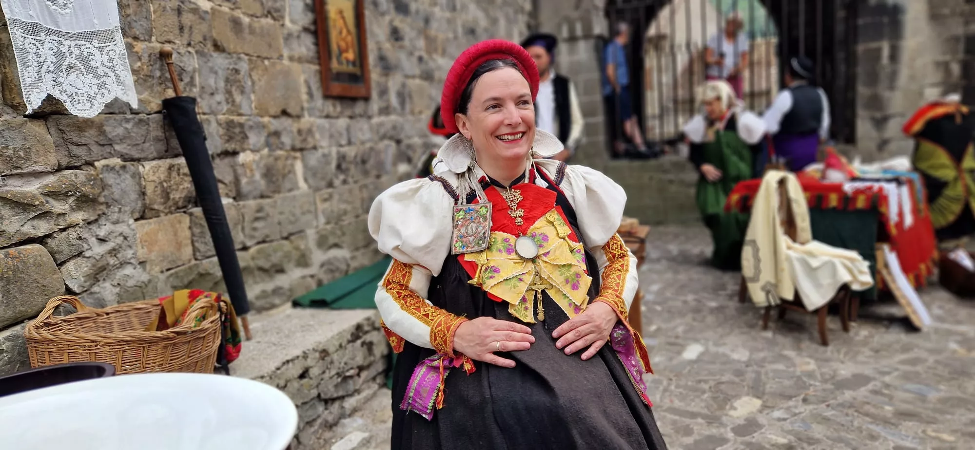 Día de Exaltación del Traje Típico Ansotano. Foto Myriam Martínez