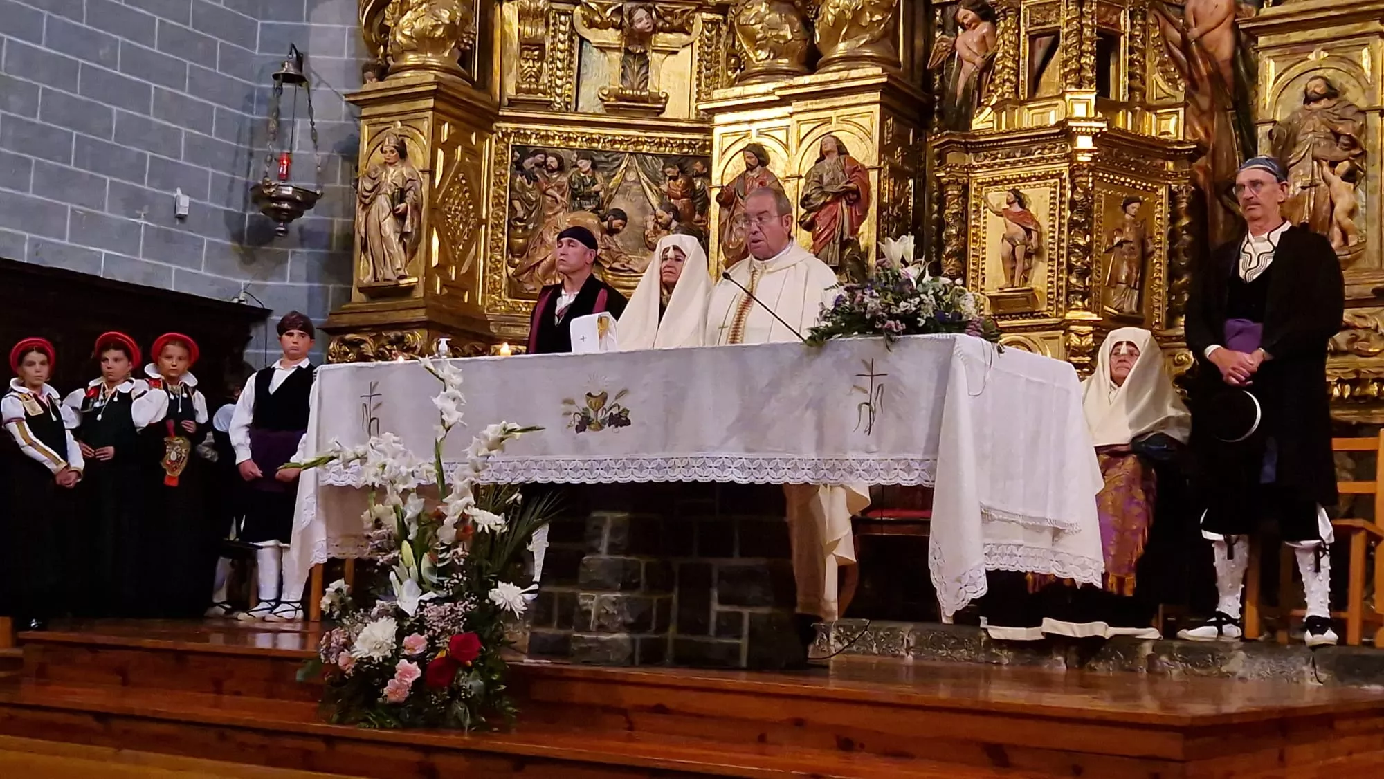 Día de Exaltación del Traje Típico Ansotano. Foto Myriam Martínez