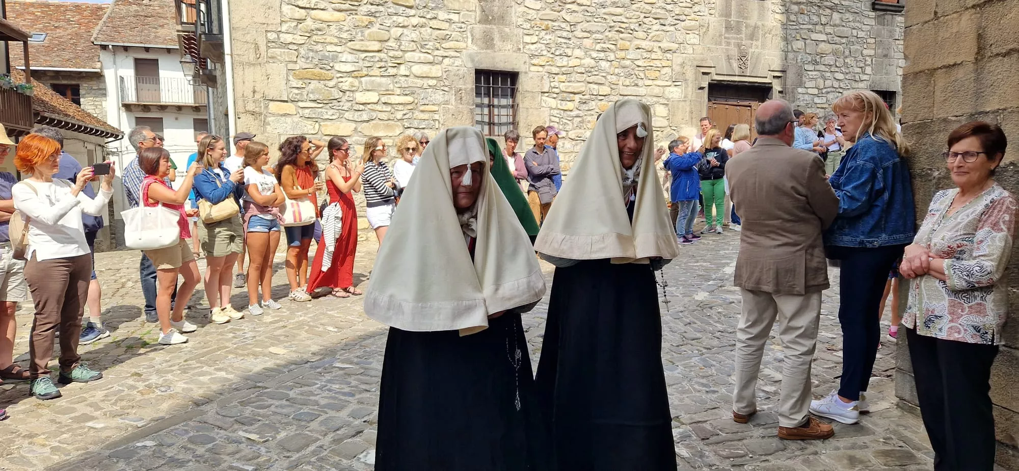 Día de Exaltación del Traje Típico Ansotano. Foto Myriam Martínez