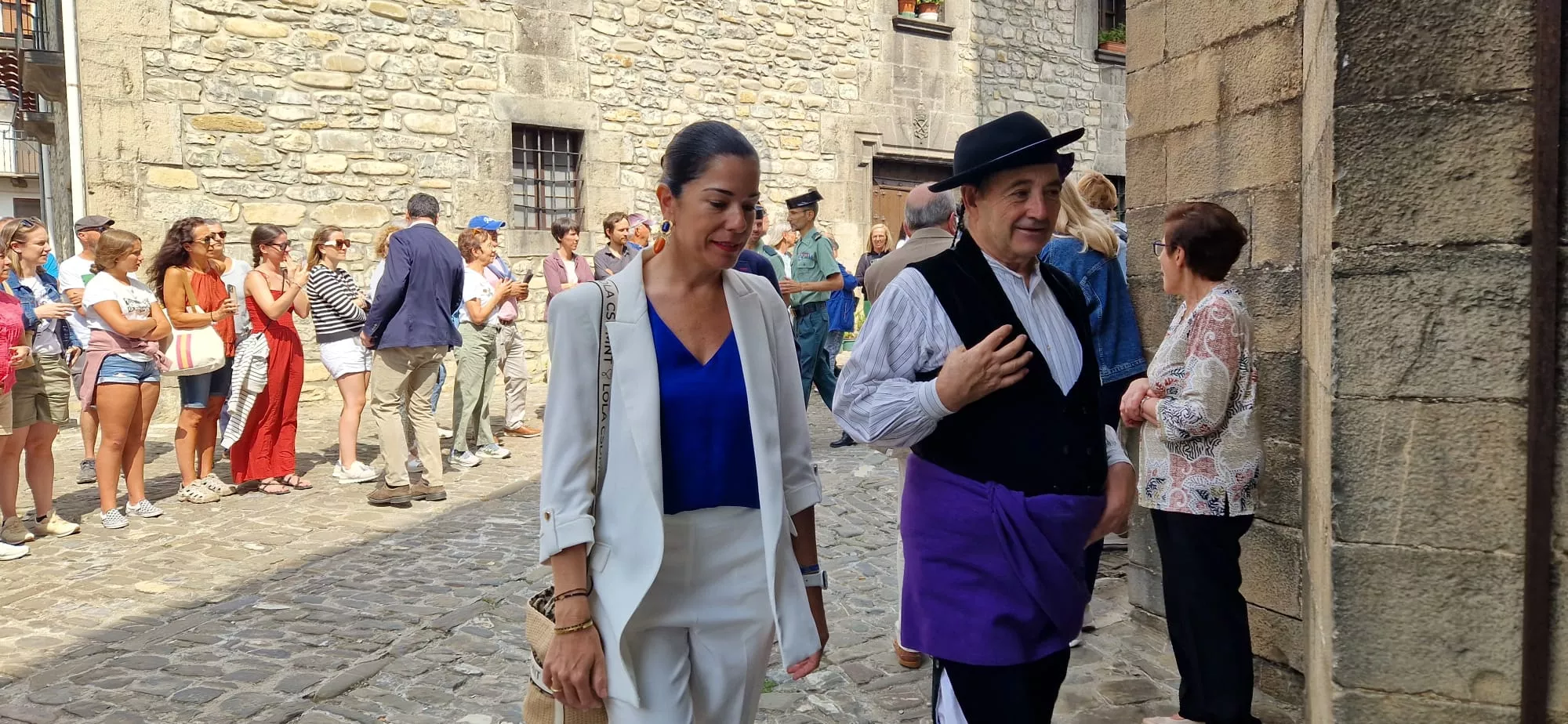 Día de Exaltación del Traje Típico Ansotano. Foto Myriam Martínez