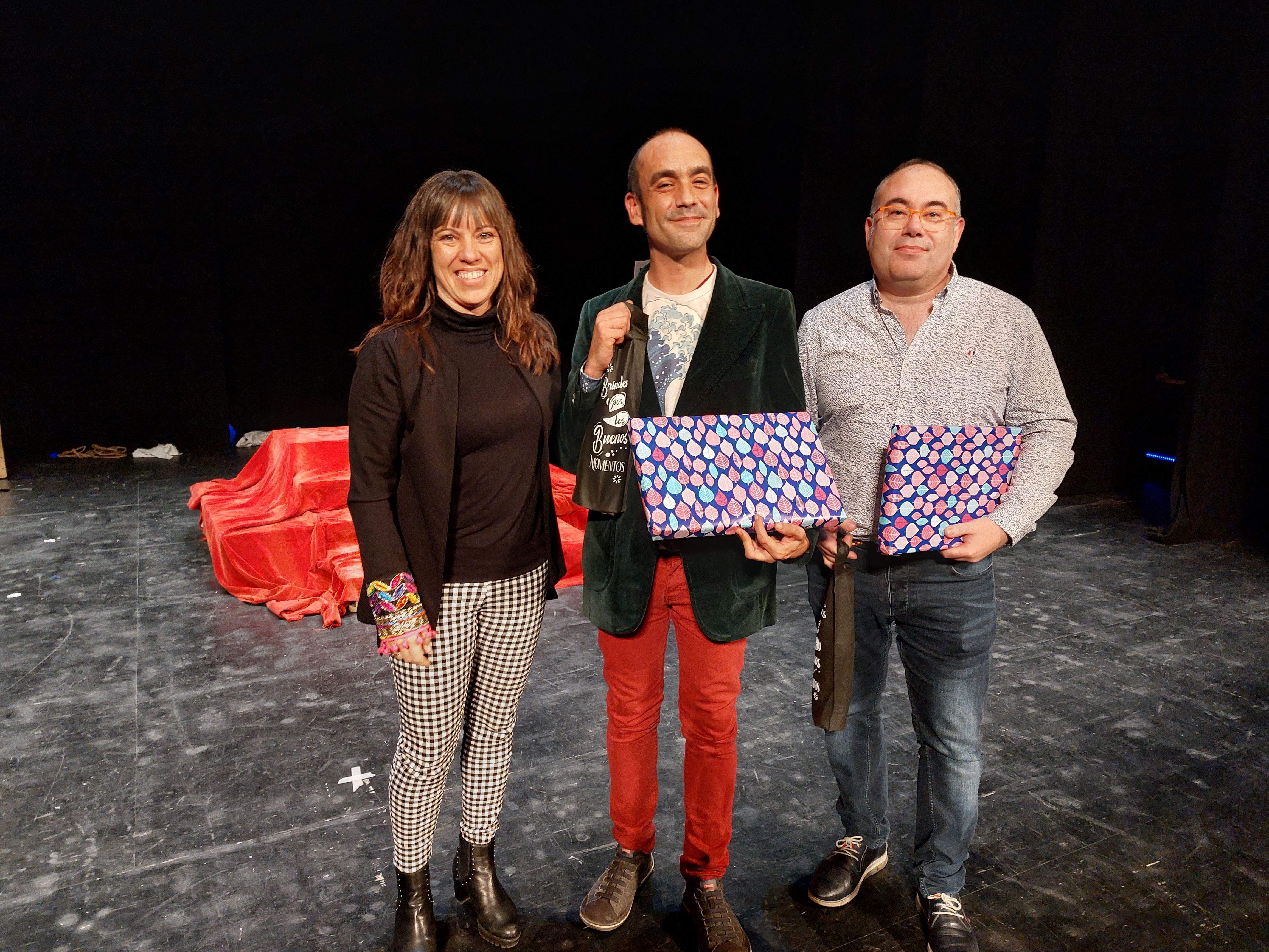 El Club 90 y Kandelikas, protagonistas ante un Olimpia abarrotado.