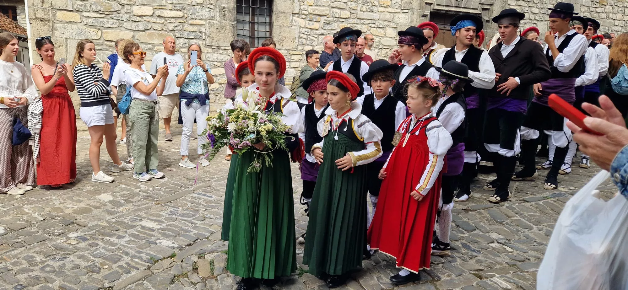 Día de Exaltación del Traje Típico Ansotano. Foto Myriam Martínez