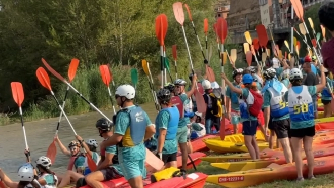 Palistas en las orillas del Cinca Palistas en las orillas del Cinca