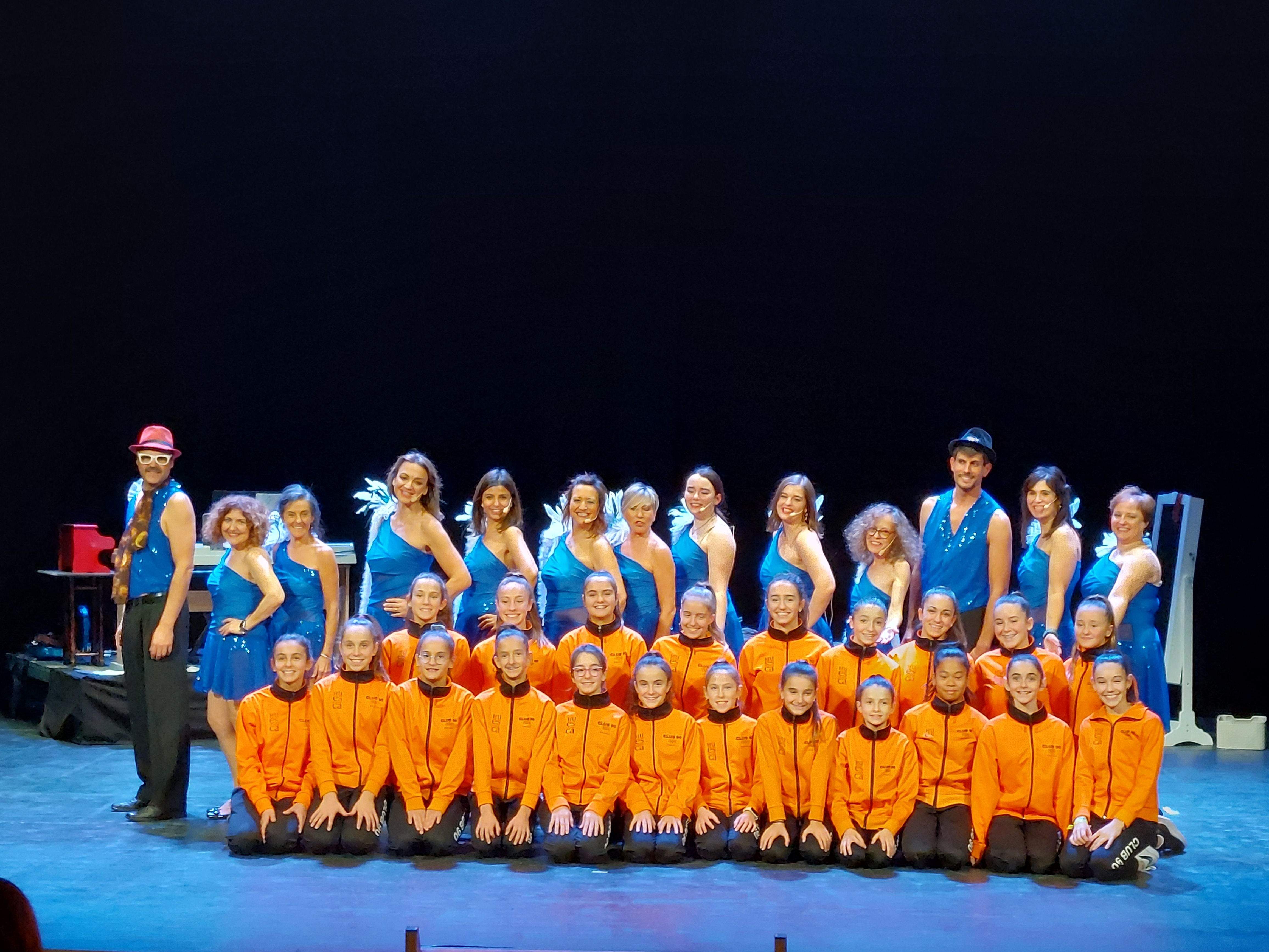 El Club 90 y Kandelikas, protagonistas ante un Olimpia abarrotado.