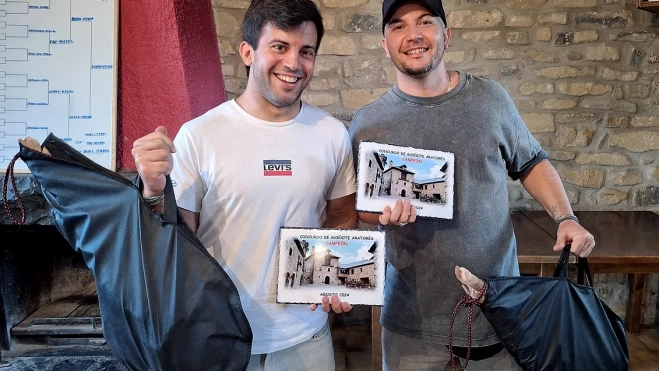 Néstor y Rubén, ganadores del concurso de guiñote Néstor y Rubén, ganadores del concurso de guiñote