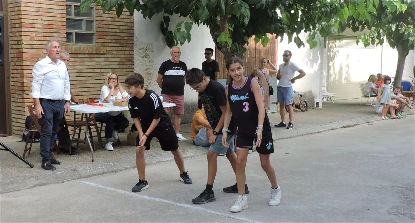 Participantes de la carrera de 12 a 14 años
